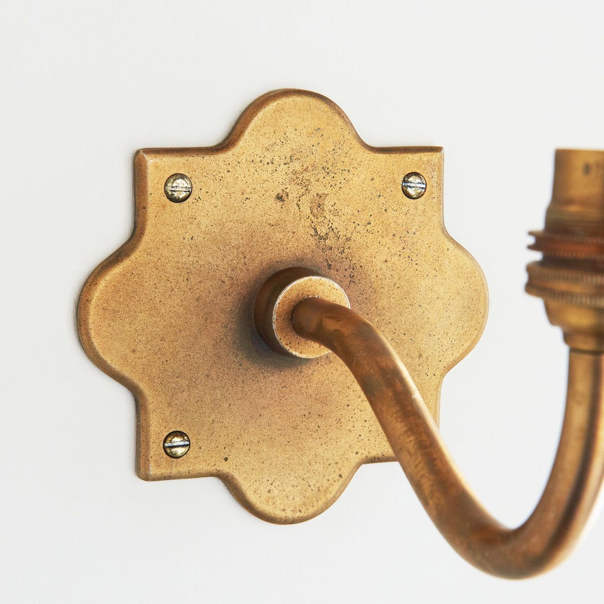 Endon Anvil Curve Wall Fitting - Antique Brass Plate