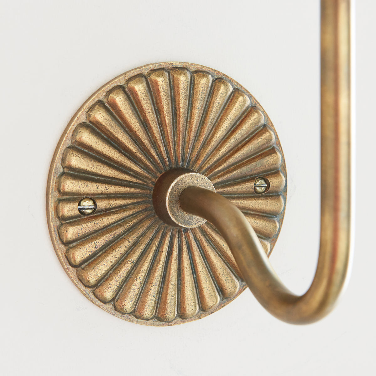 Endon Dahlia Swan Wall Fitting - Antique Brass Plate