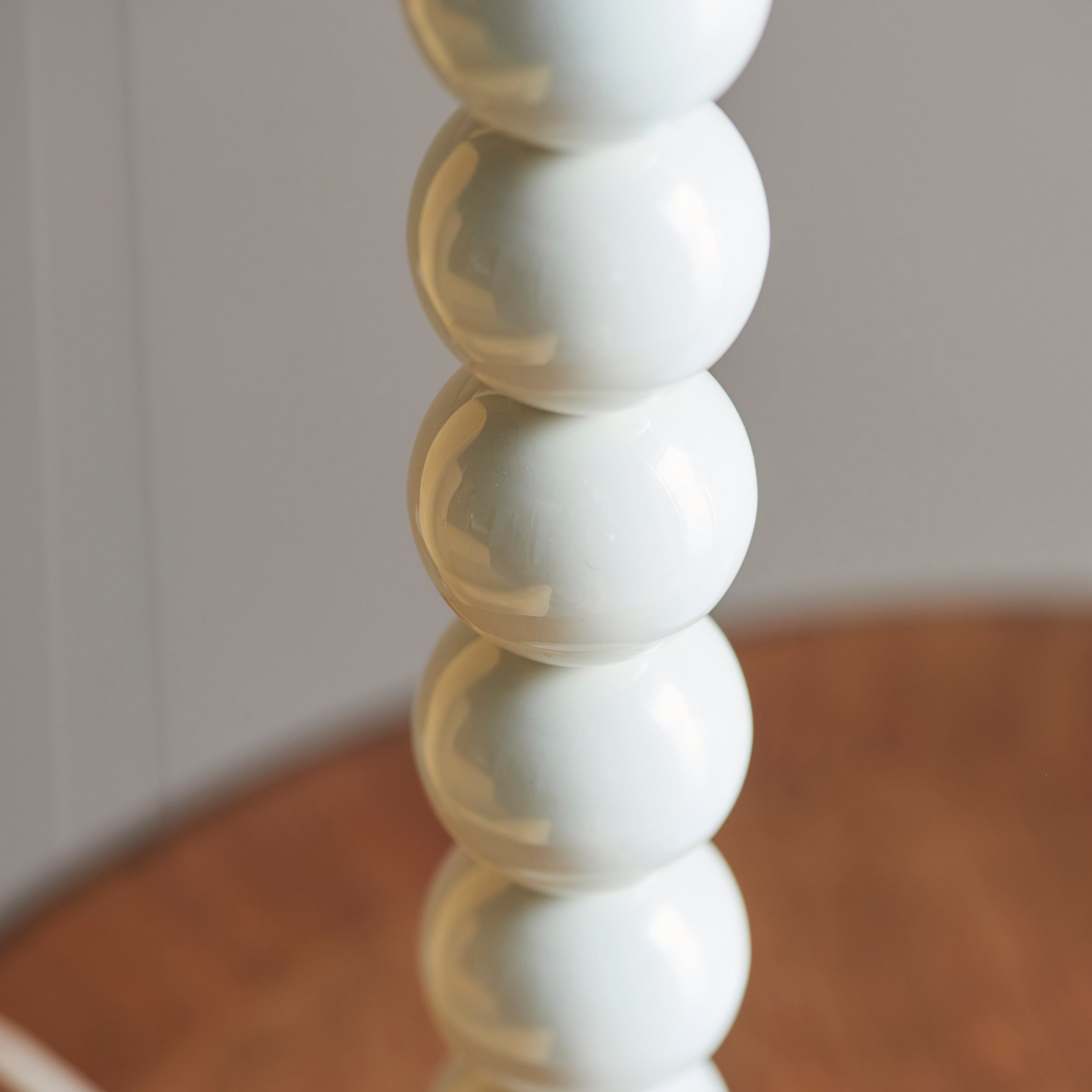 Endon Higgledy Single Light Table Lamp - Gloss Almond White Paint