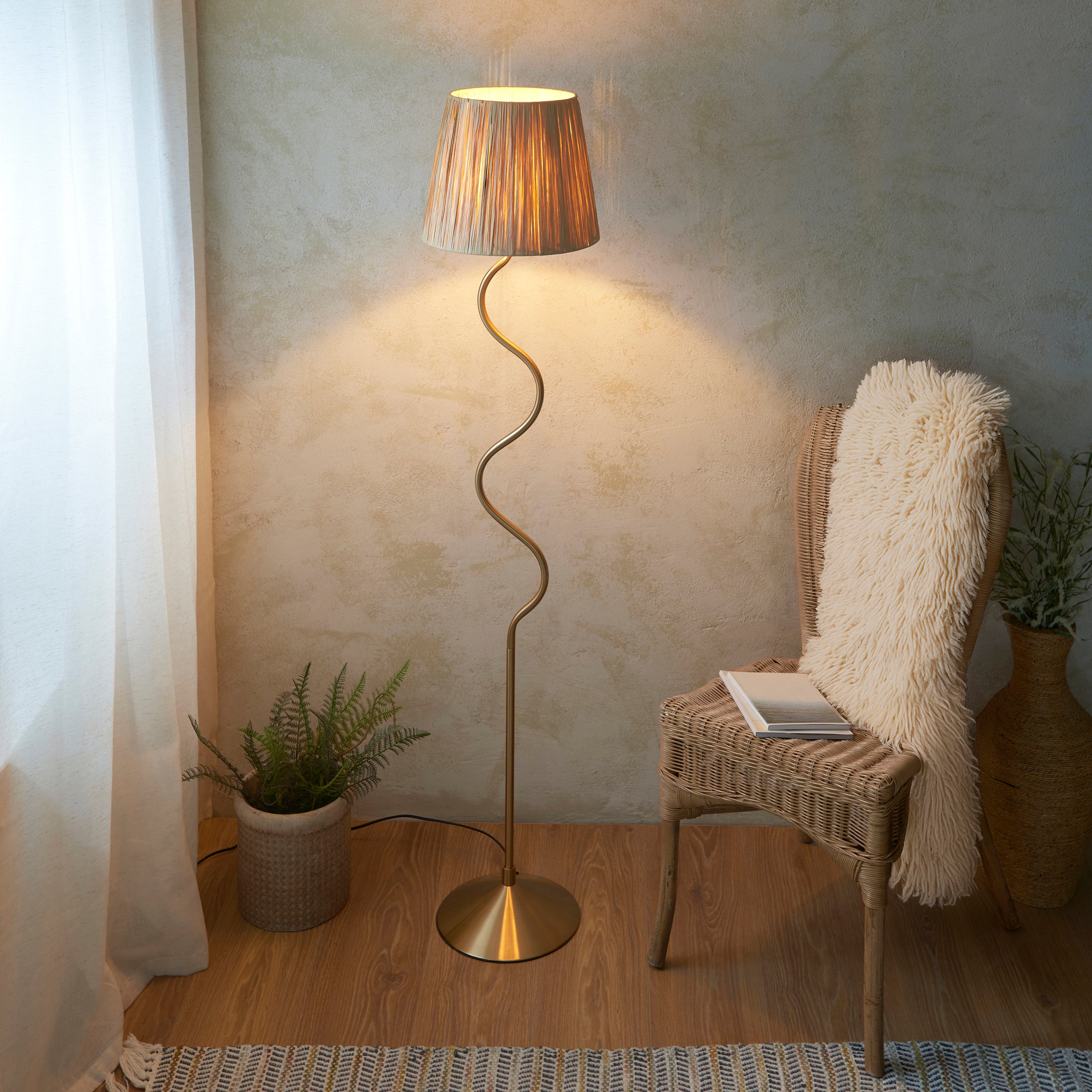 Endon Wriggle Single Light Floor - Brushed Aged Brass Plate & Natural Raffia