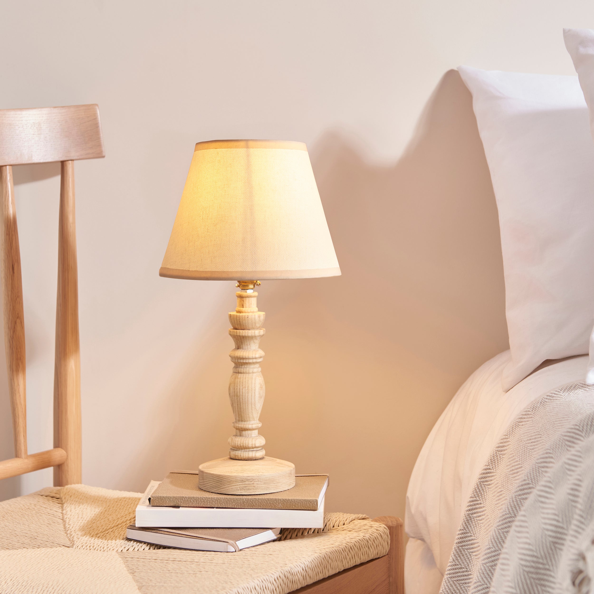 Endon Bibury Natural Ash Wood Table Lamp & Ivy 20cm Vintage White Shade