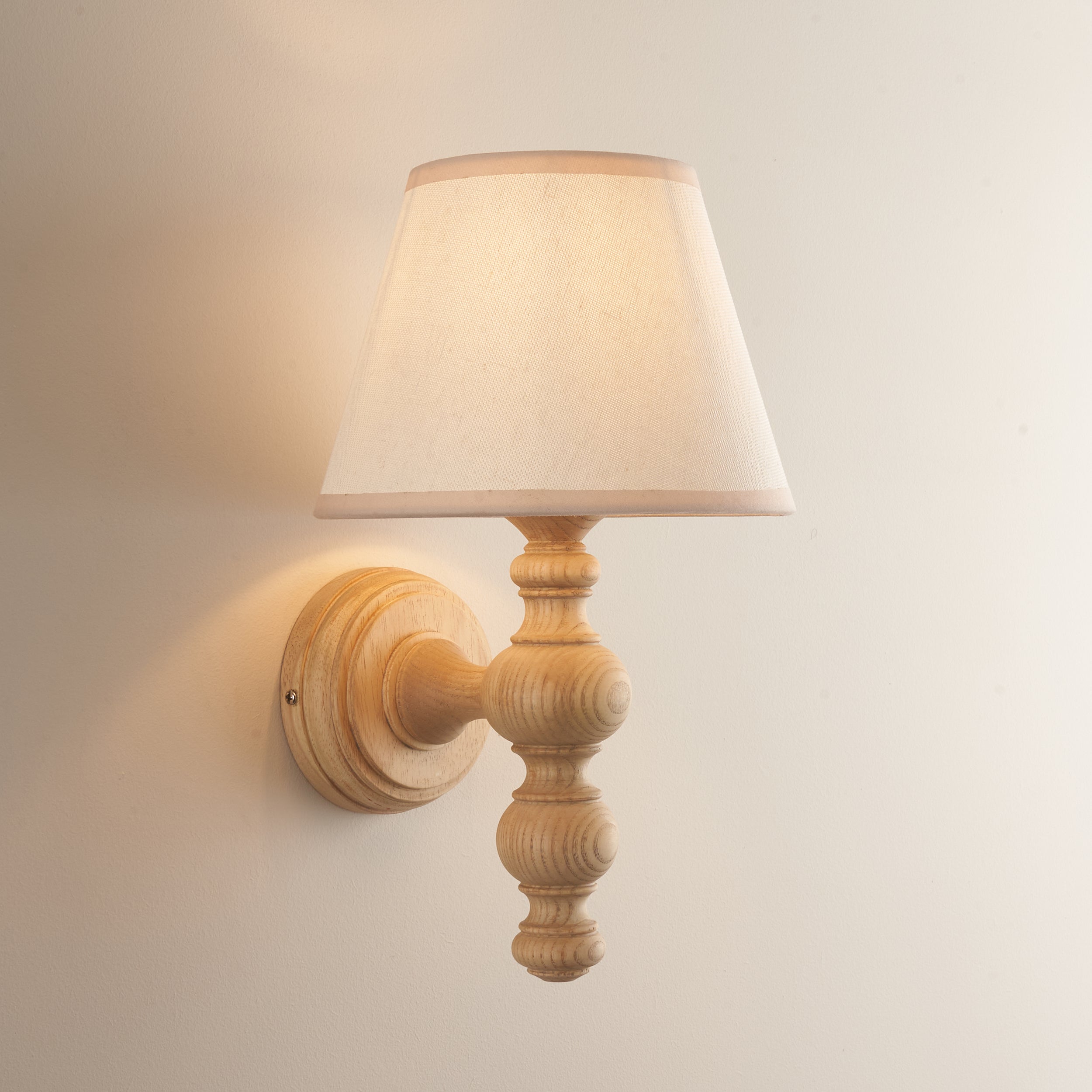 Endon Bibury Wall Light & Ivy 20cm Vintage White Shade