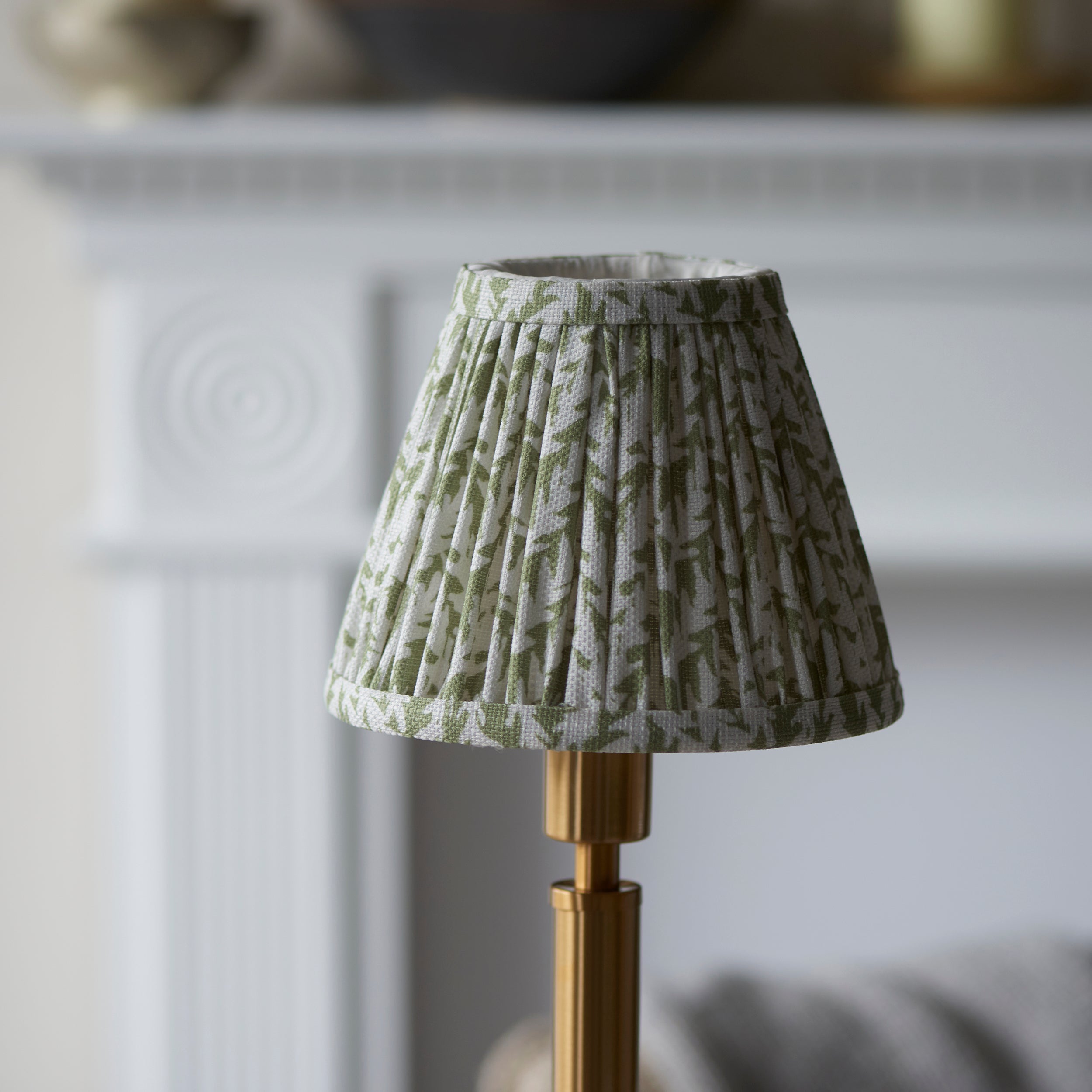 Endon Upton Rechargeable Table Lamp & Leaf 16cm Herb Garden Green Shade