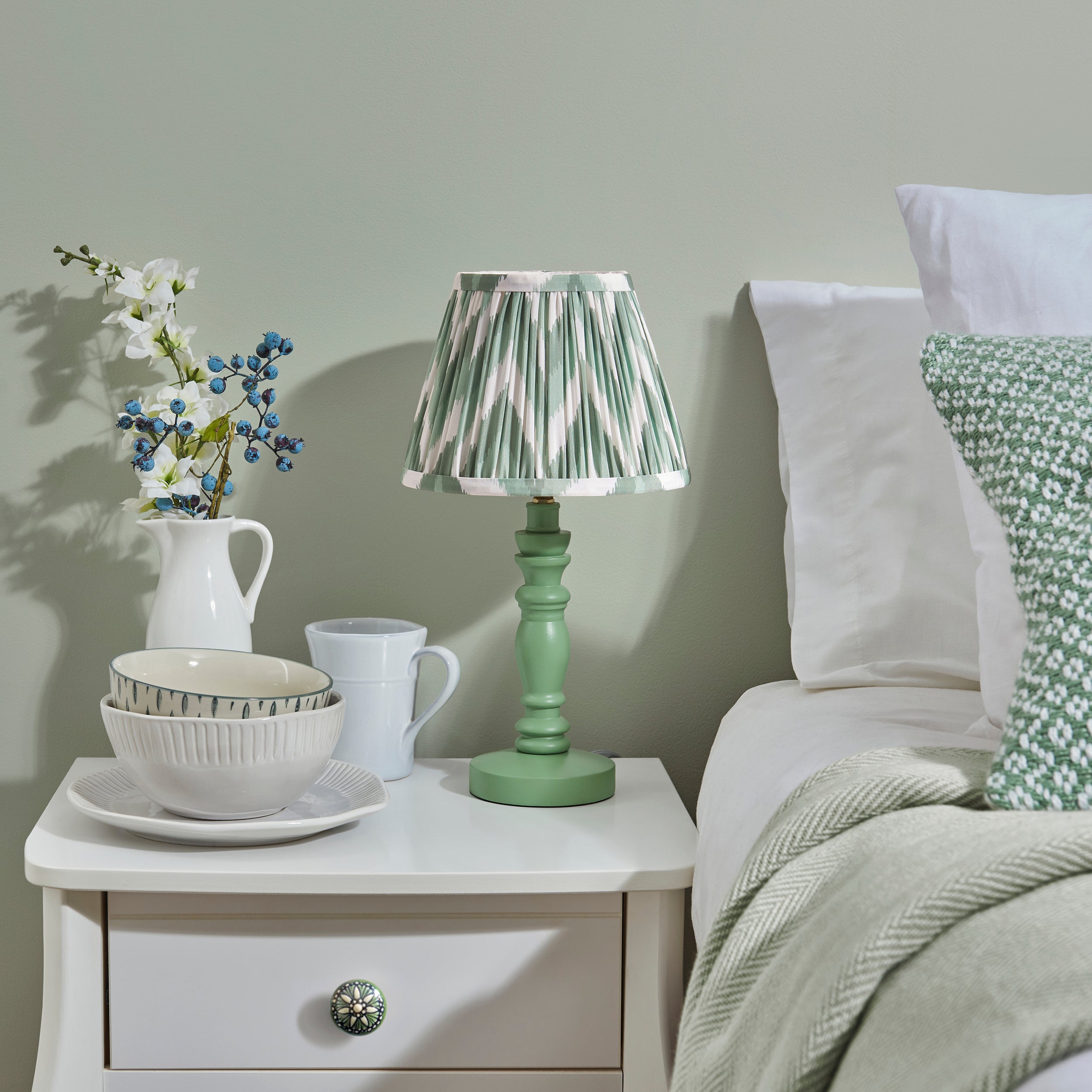 Endon Bibury Satin Cotswold Green Table Lamp & Zigzag 20cm Cotswold Green Shade