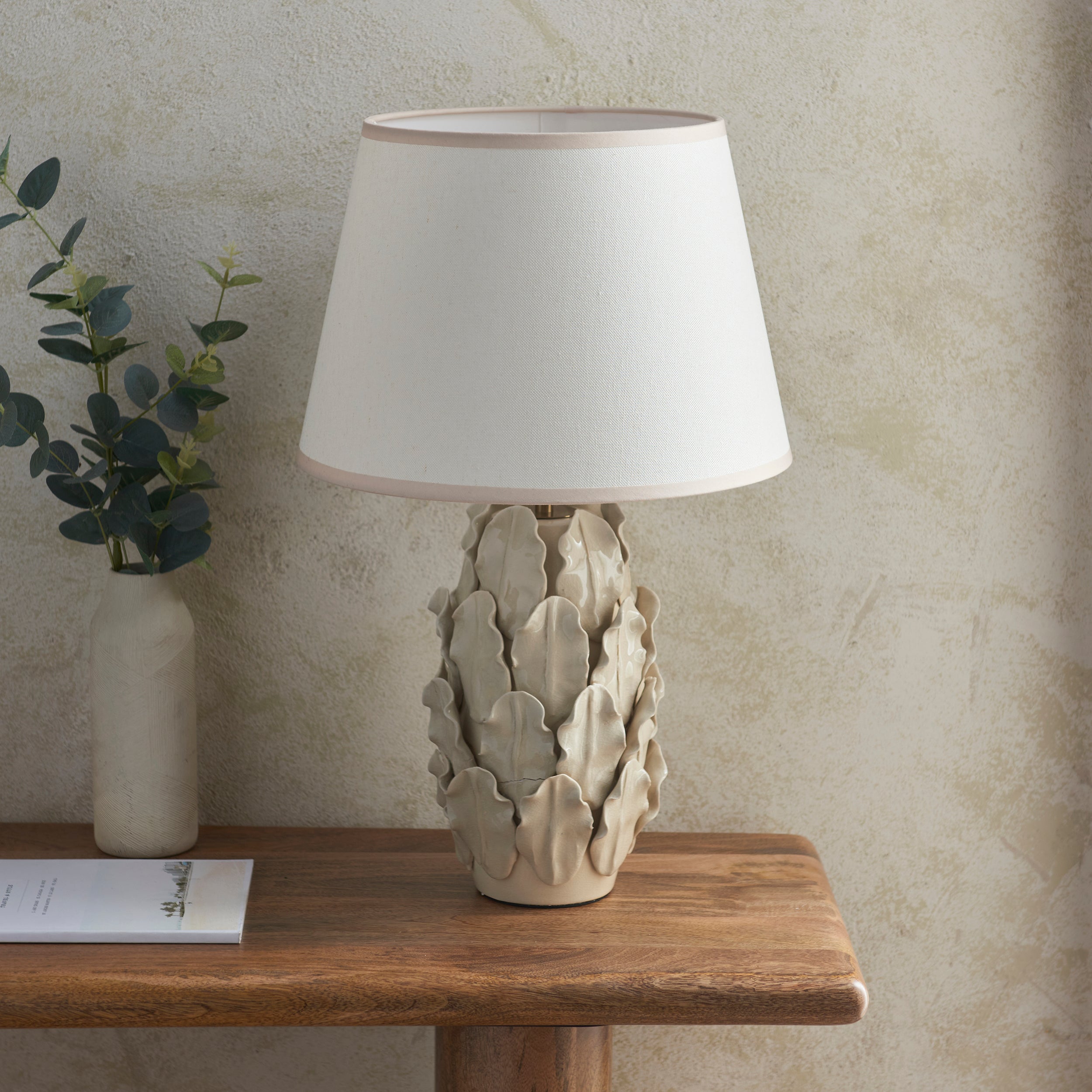 Endon Layered Ivory Crackle Glaze Ceramic Leaf Table Lamp & Ivy 35cm Vintage White Shade