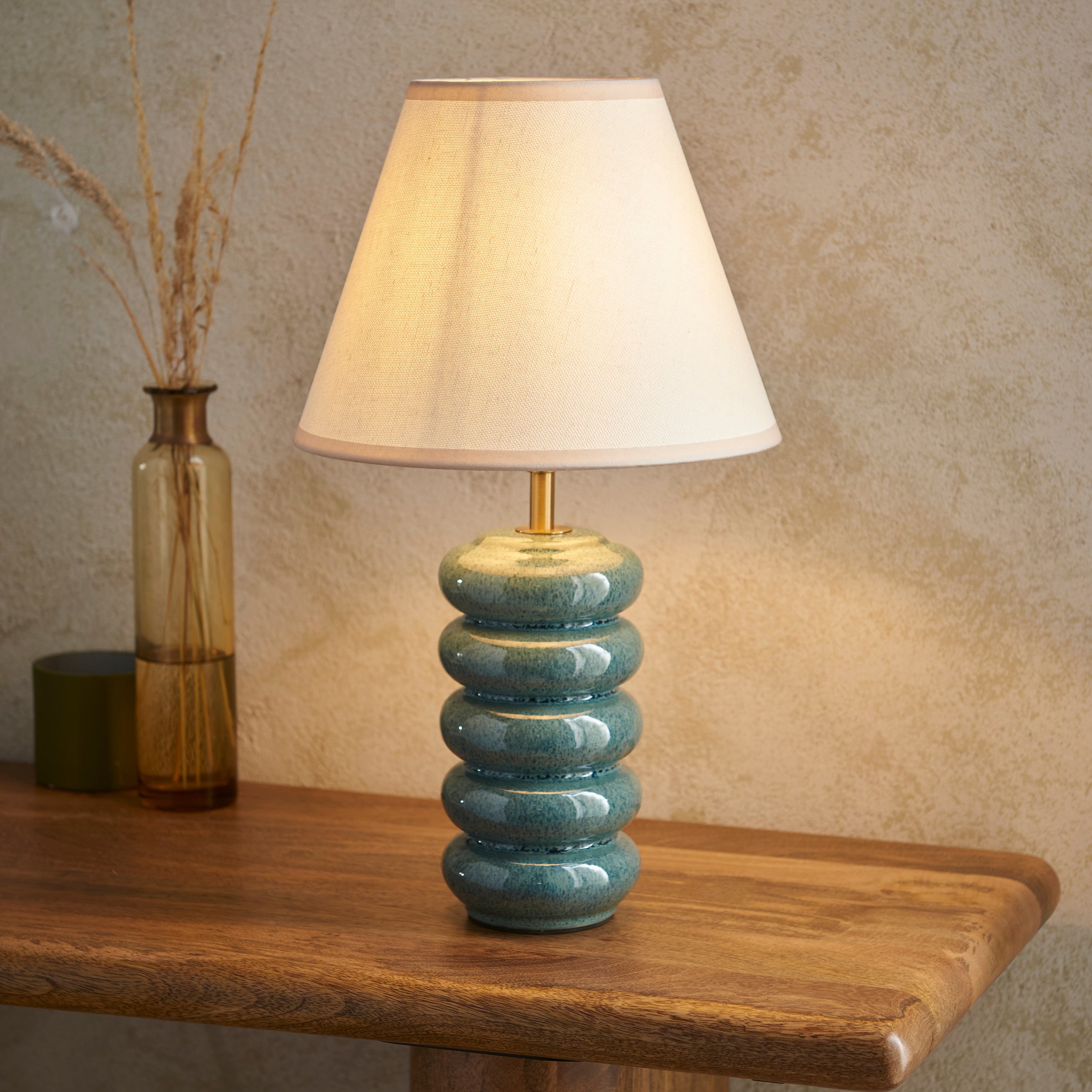 Endon Squash Table Lamp & Ivy 25cm Vintage White Shade