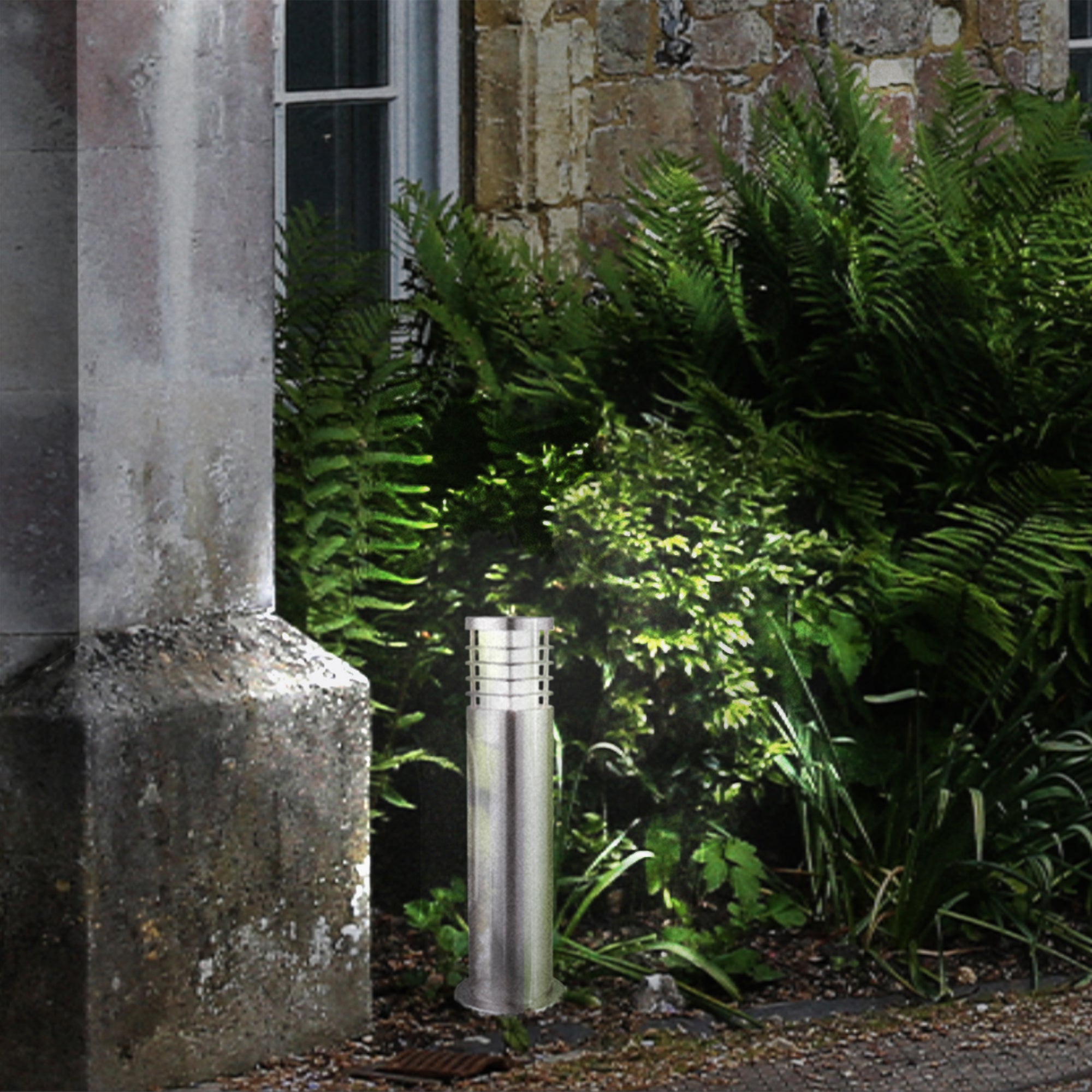 Searchlight Leeds Outdoor Post - Stainless Steel & Polycarbonate - IP44
