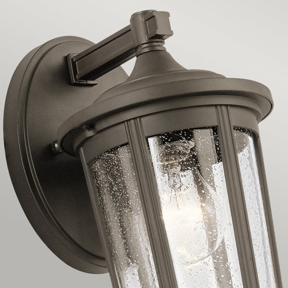 Quintiesse Fairfield Single Medium Wall Lantern - Olde Bronze