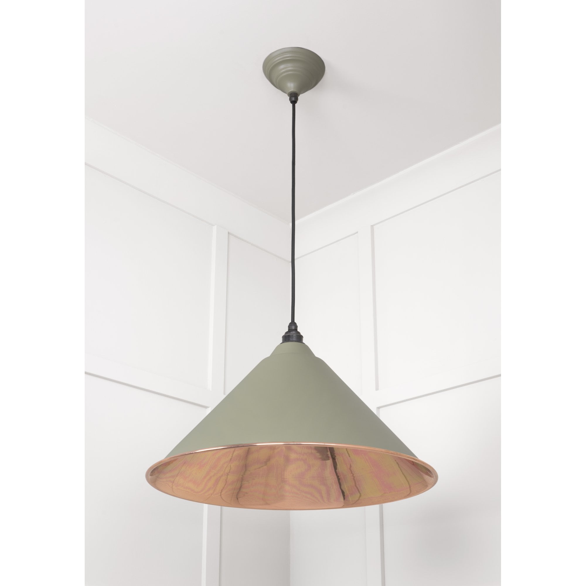From The Anvil Smooth Copper Hockley Pendant - Tump (Pale Green)