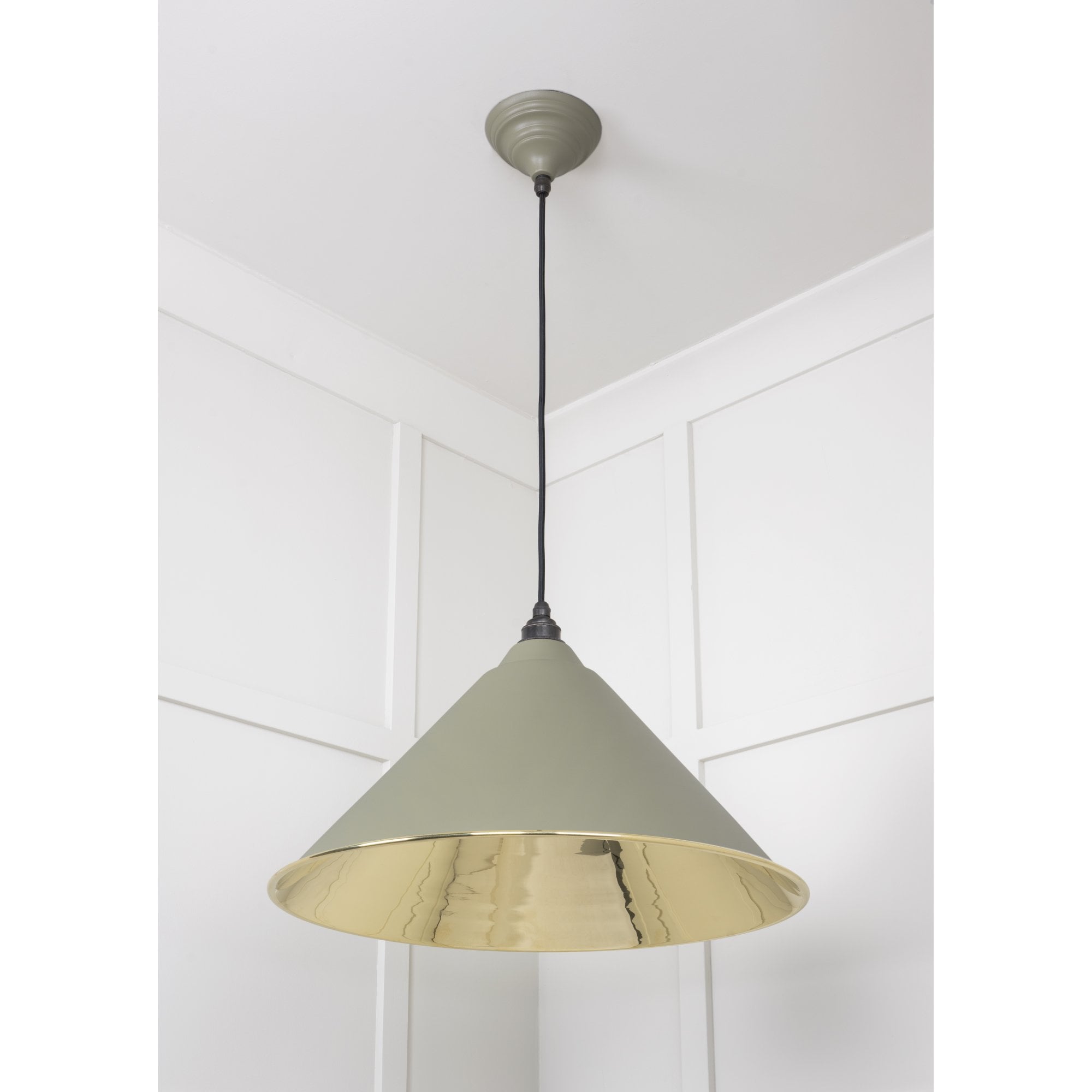 From The Anvil Smooth Brass Hockley Pendant - Tump (Pale Green)