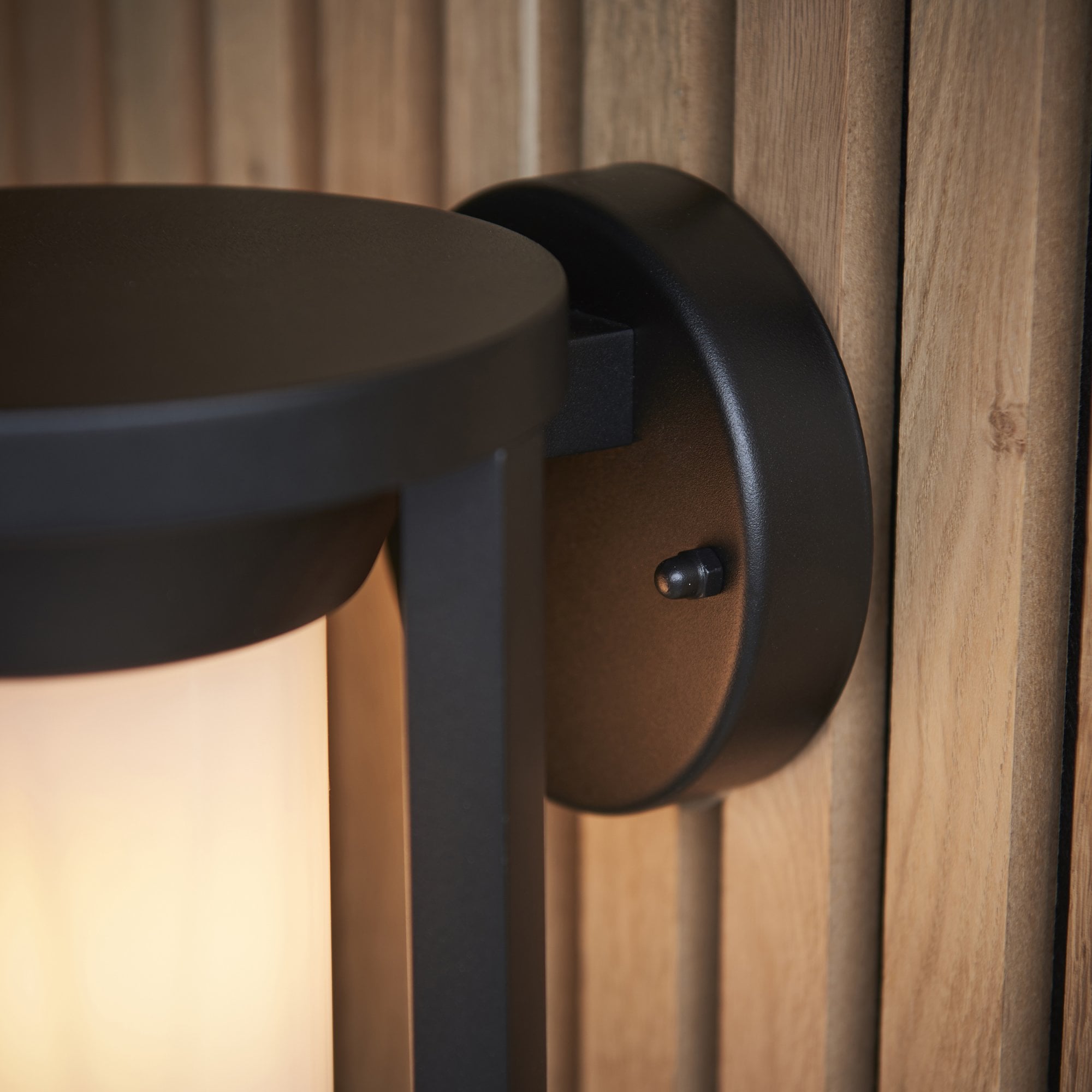 Endon Braden Single Light Wall - Textured Black & White Pc