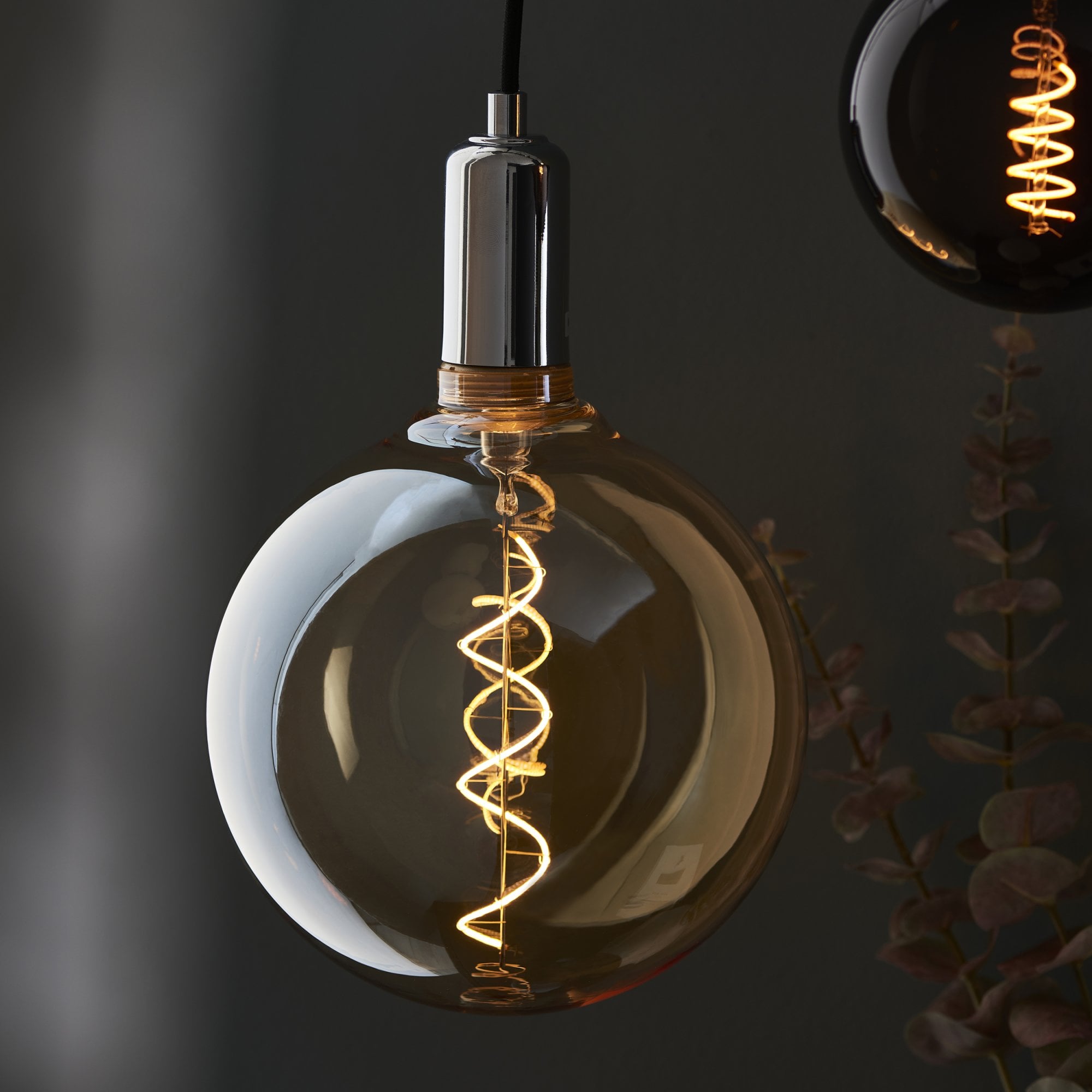 Endon Spiral XL E27 LED 4W Globe Filament Bulb - 2000K - Non-Dimmable - Amber Glass
