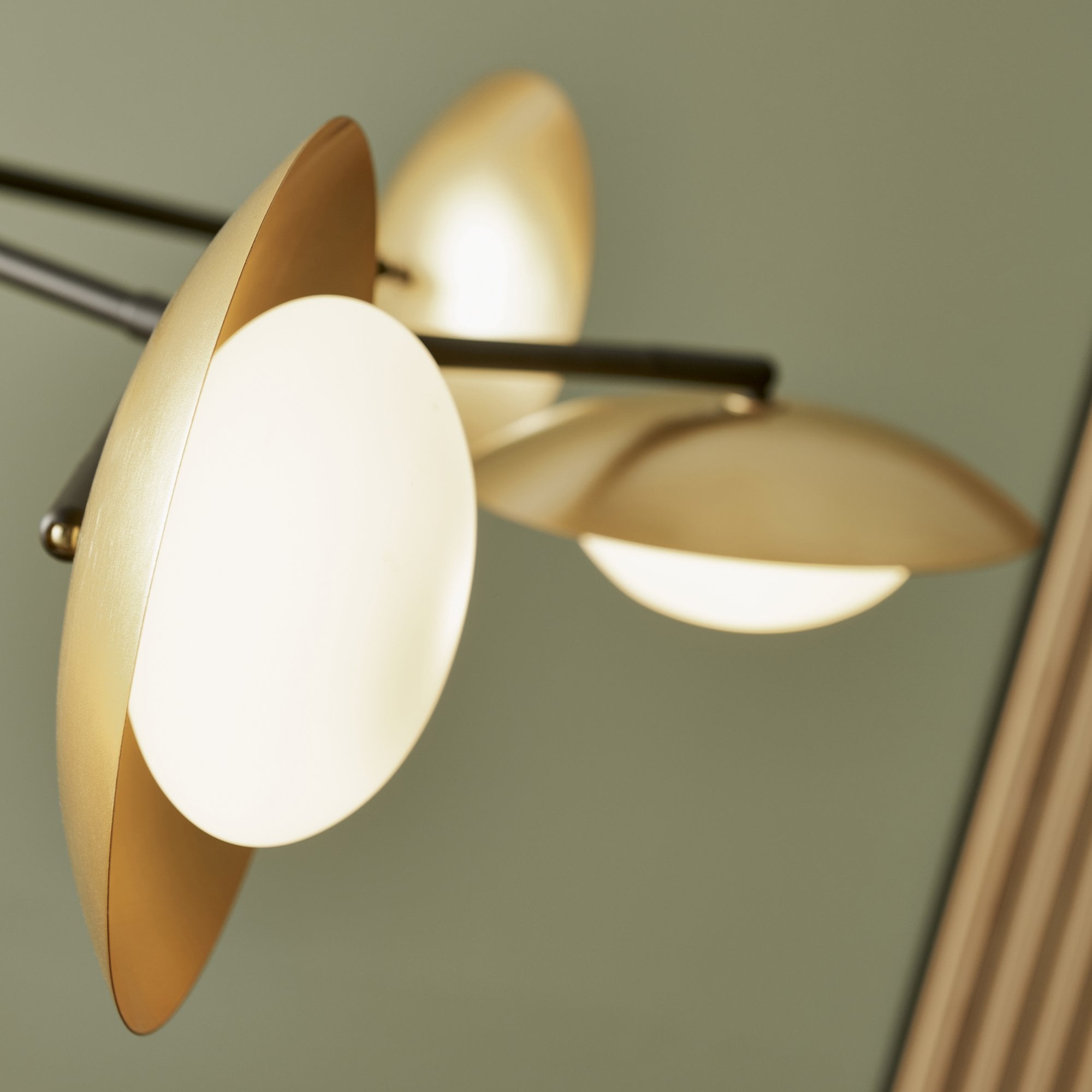 Utopia Planet 6 Light Pendant - Gold - 85cm Diameter