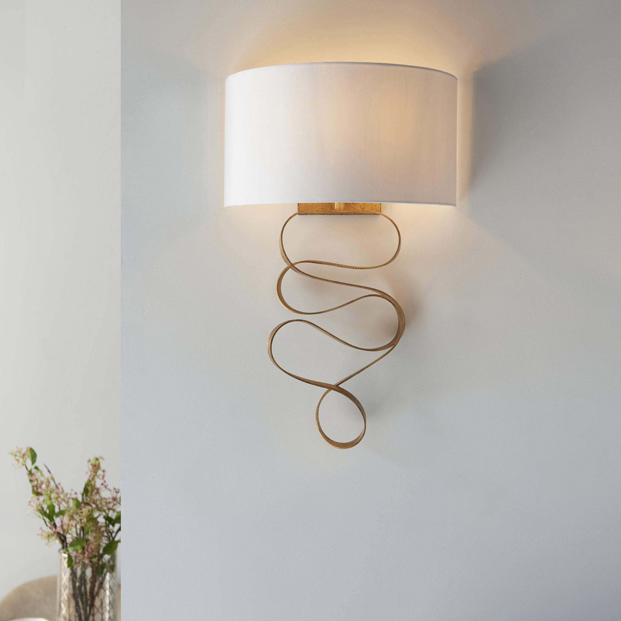 Utopia Swirl Wall Light - Gold And Ivory Shade
