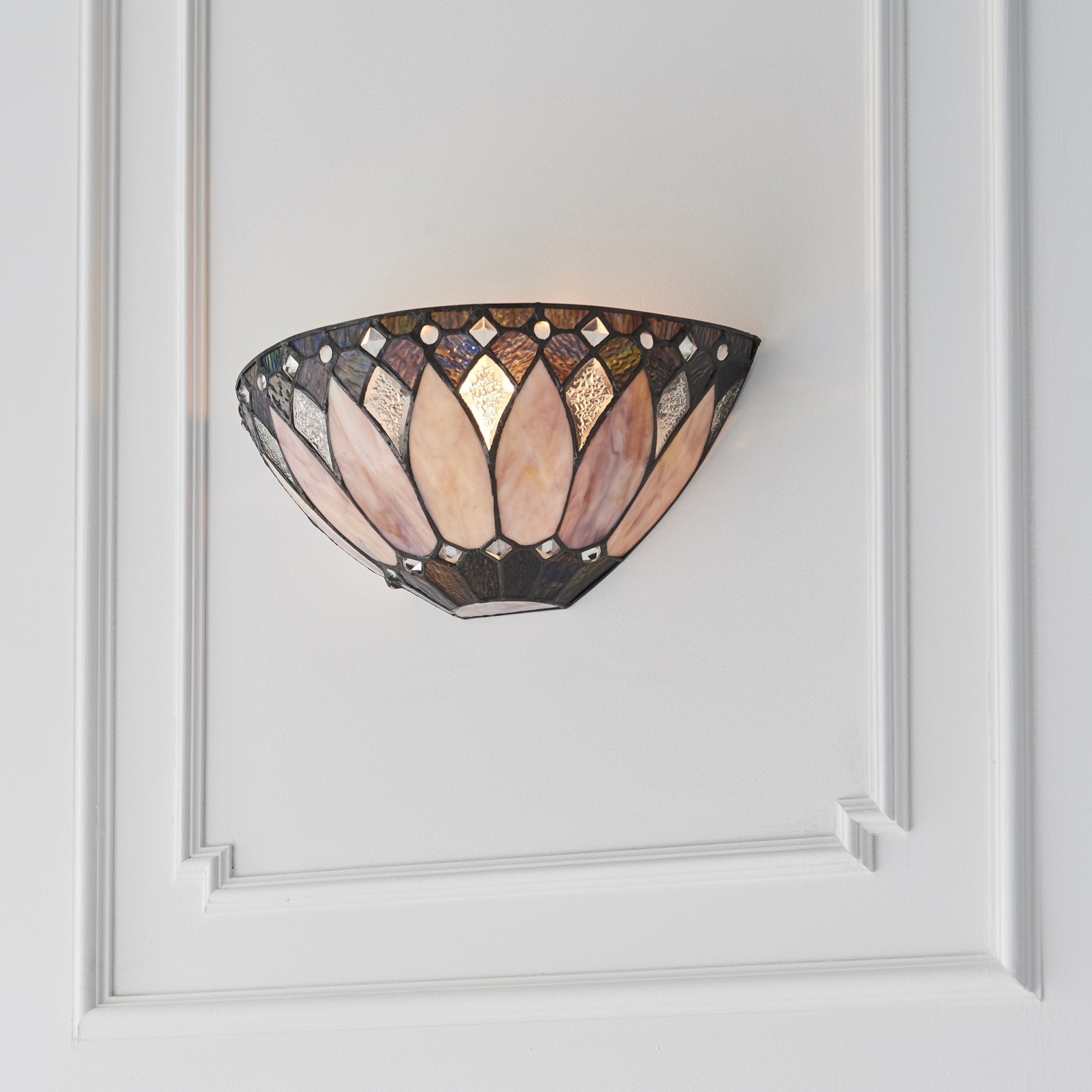 Interiors 1900 Brooklyn Wall Fitting - Tiffany Glass