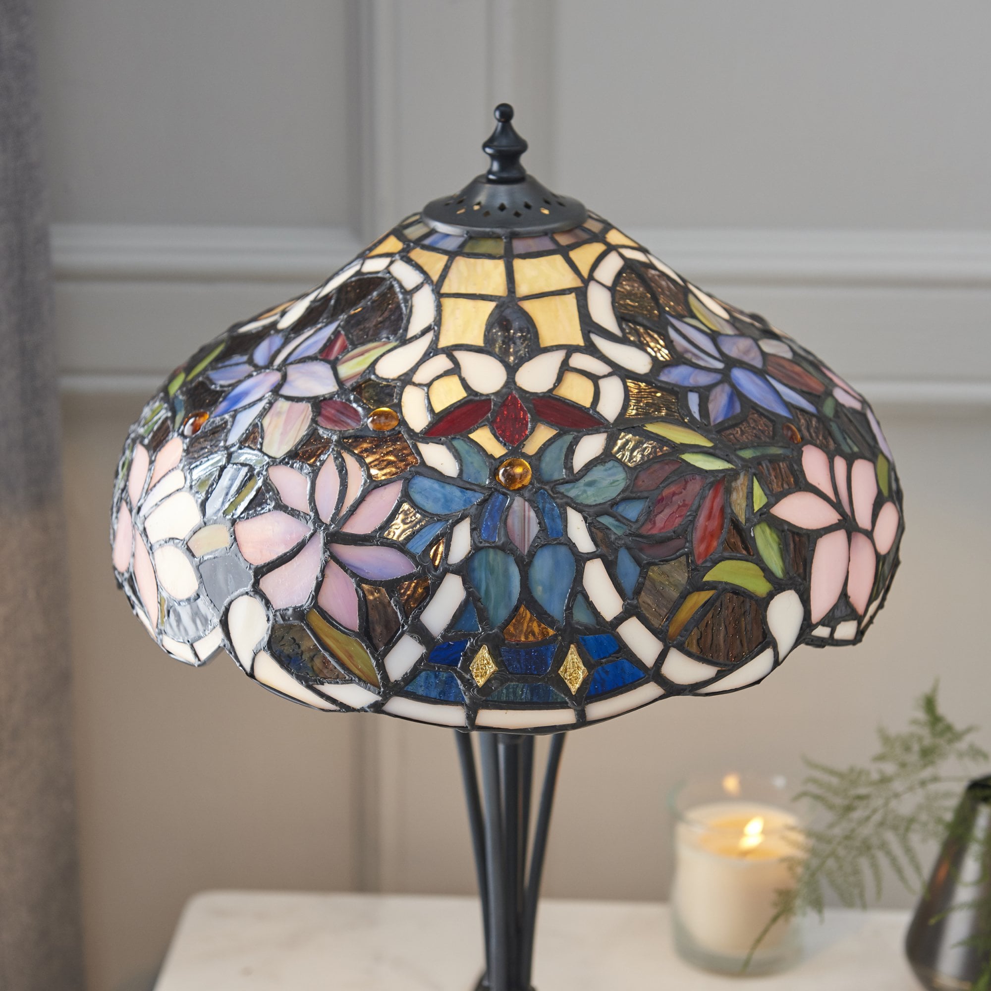 Interiors 1900 Sullivan Small Table Lamp - Tiffany Glass
