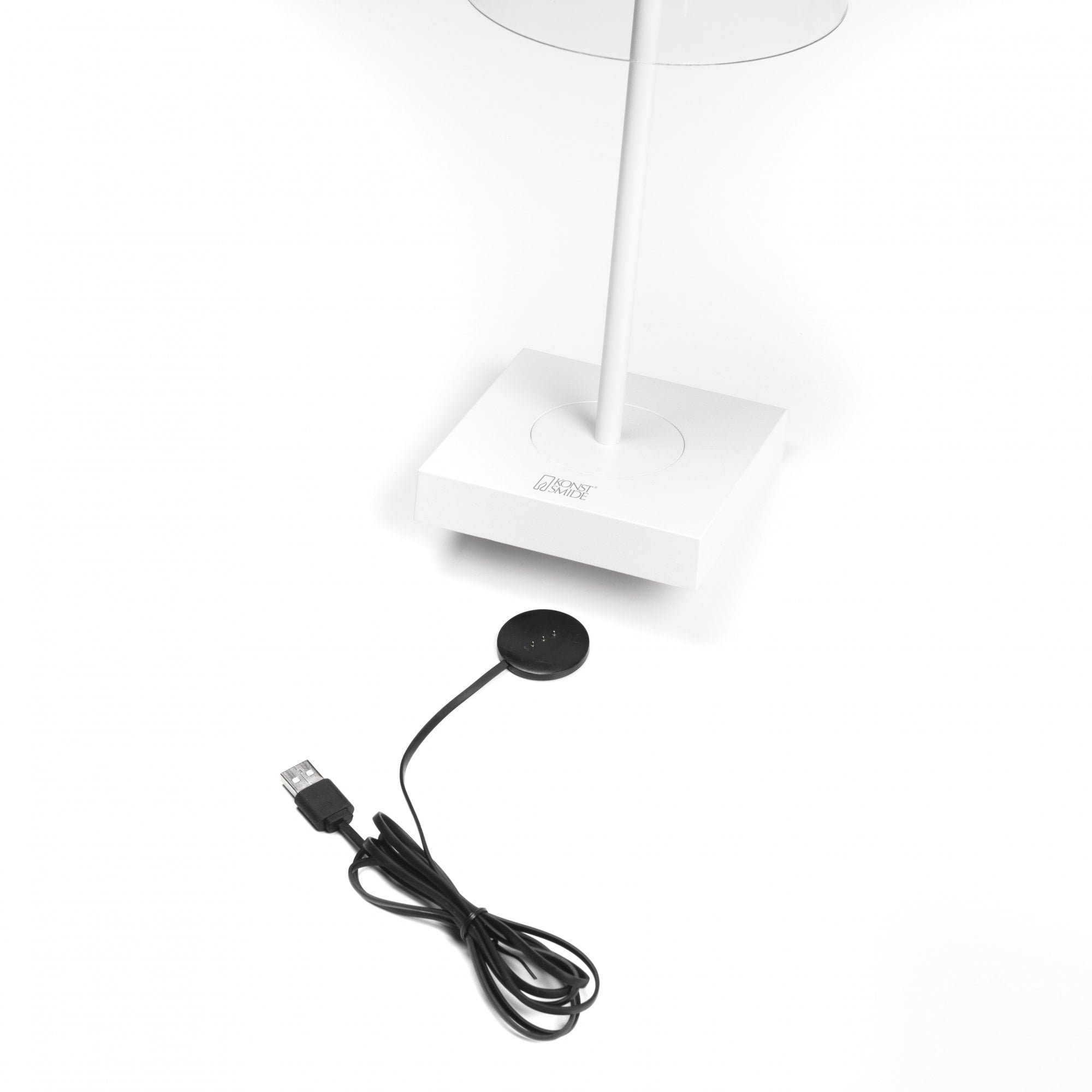Konstsmide Scilla Table Lamp with USB - Matt White