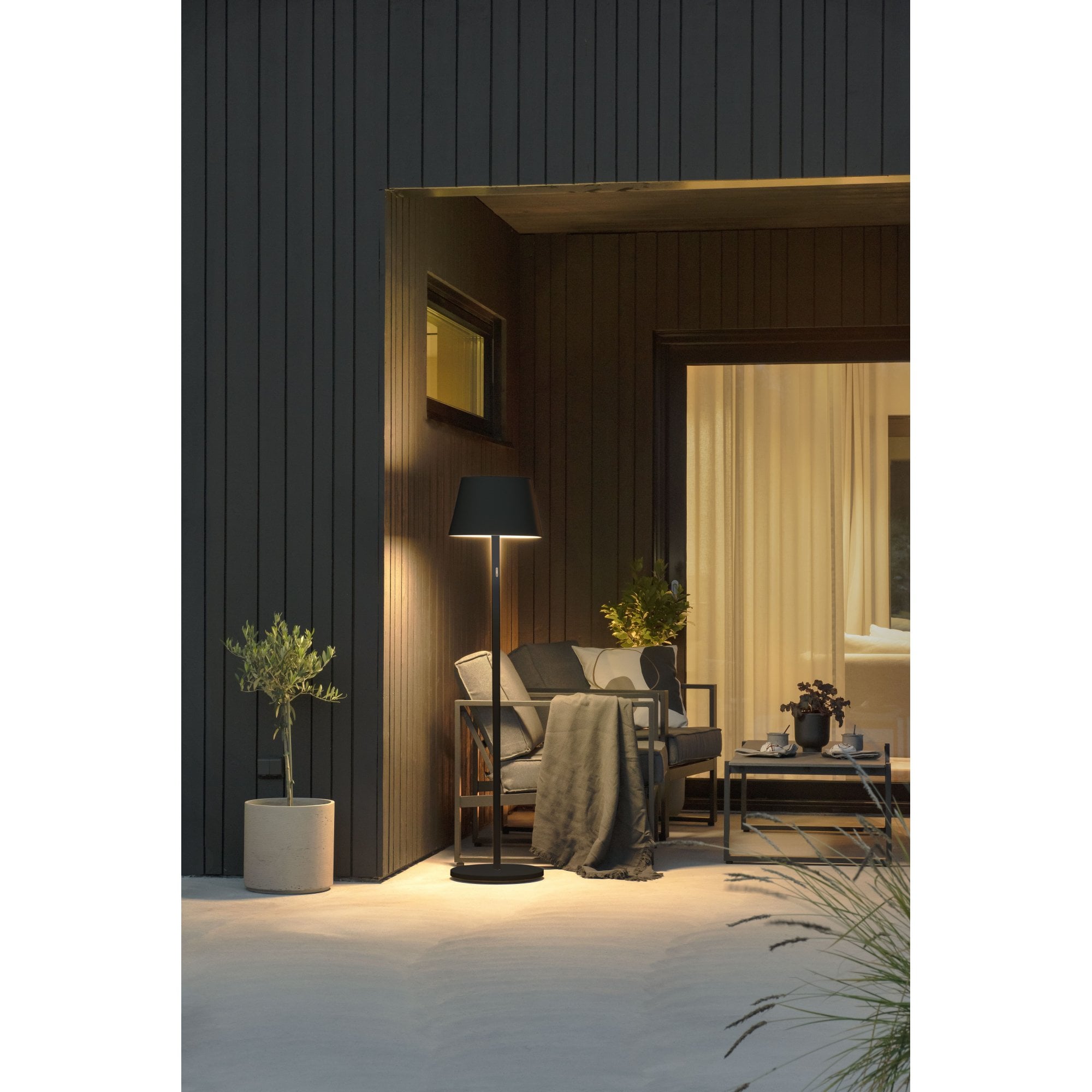 Konstsmide Pomezia RGBW Outdoor Floor Lantern USB LED - Matt Black