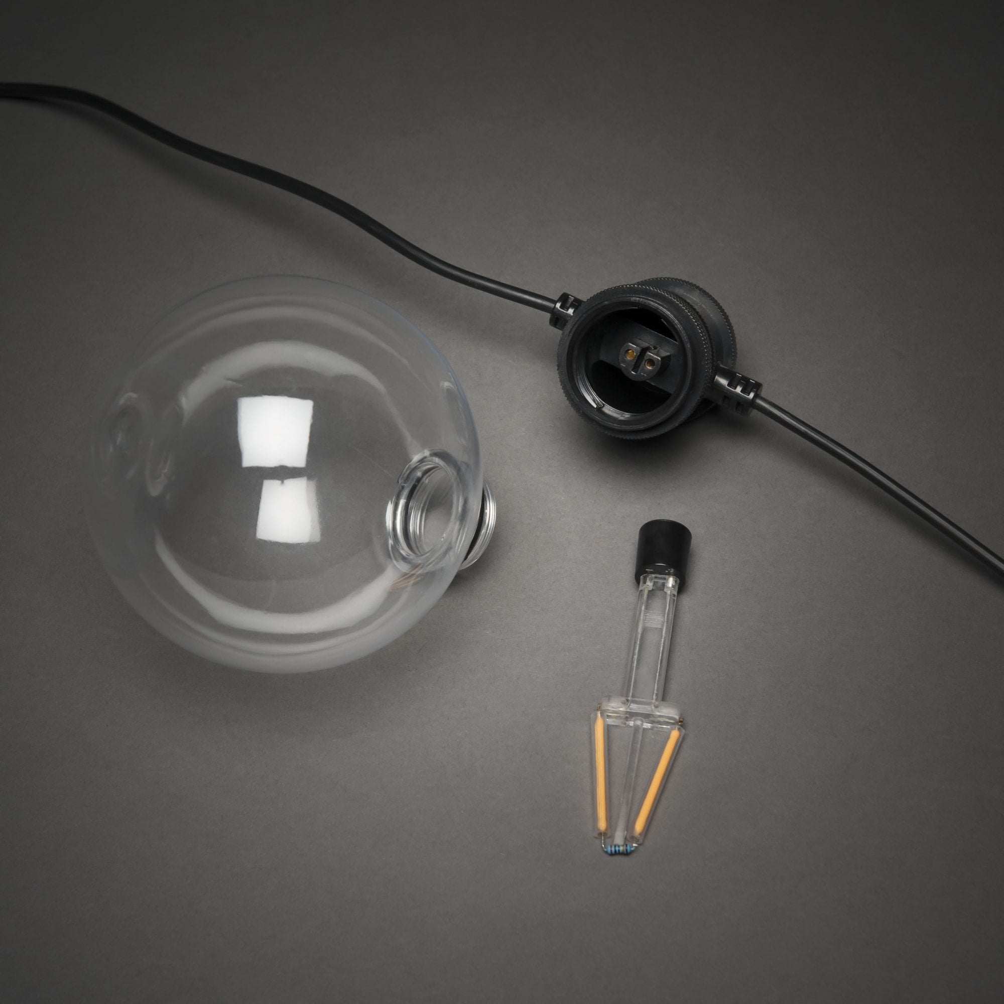 Konstsmide Festoon 4.5m Light Set - 10 Round LED Bulbs - 1800K - Short Drop