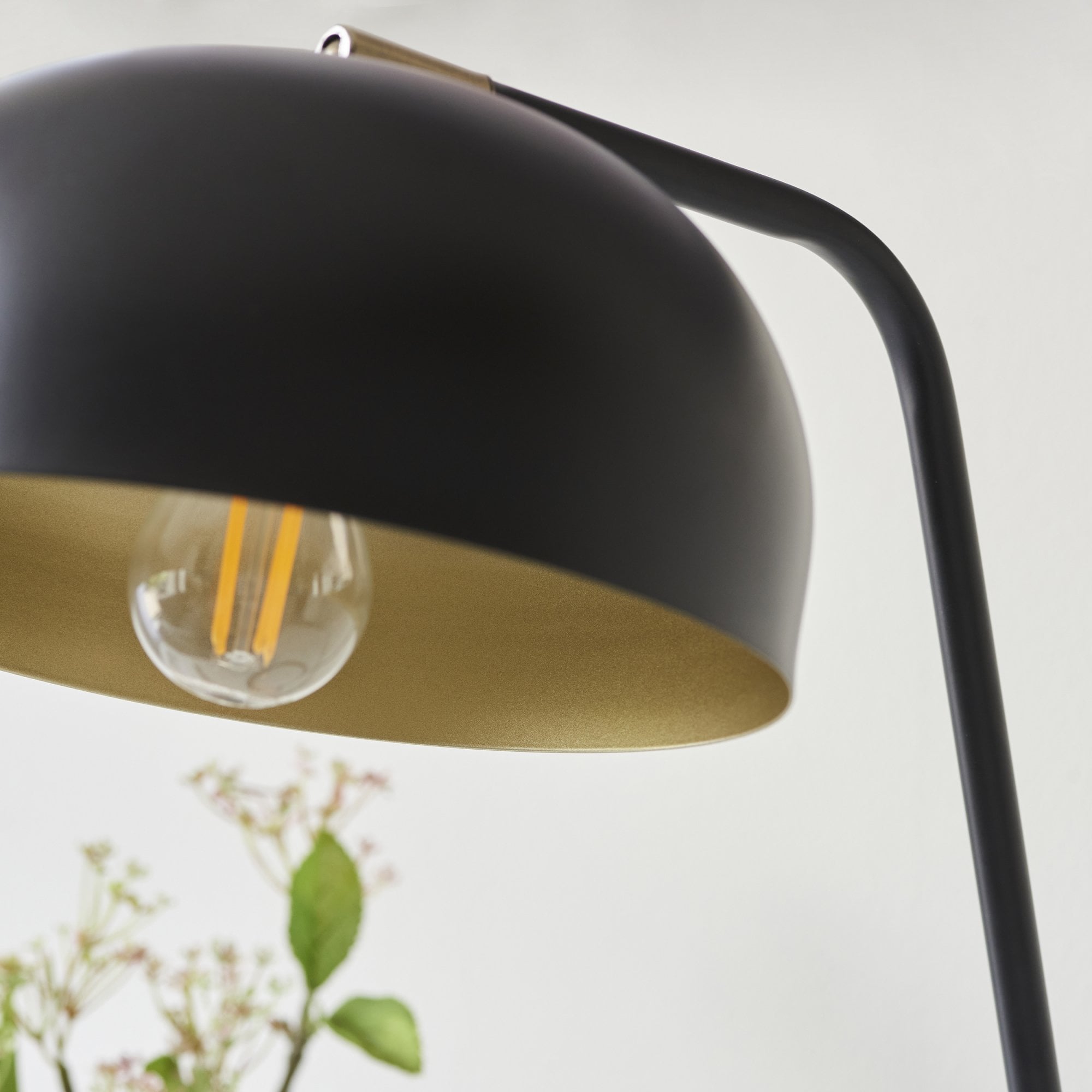Endon Brair New Single Table Light - Matt Black & Antique Brass Paint
