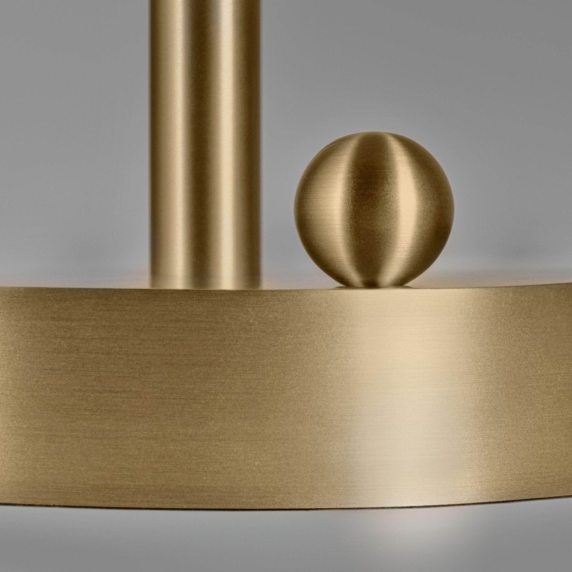 Schwung Hana Table Lamp