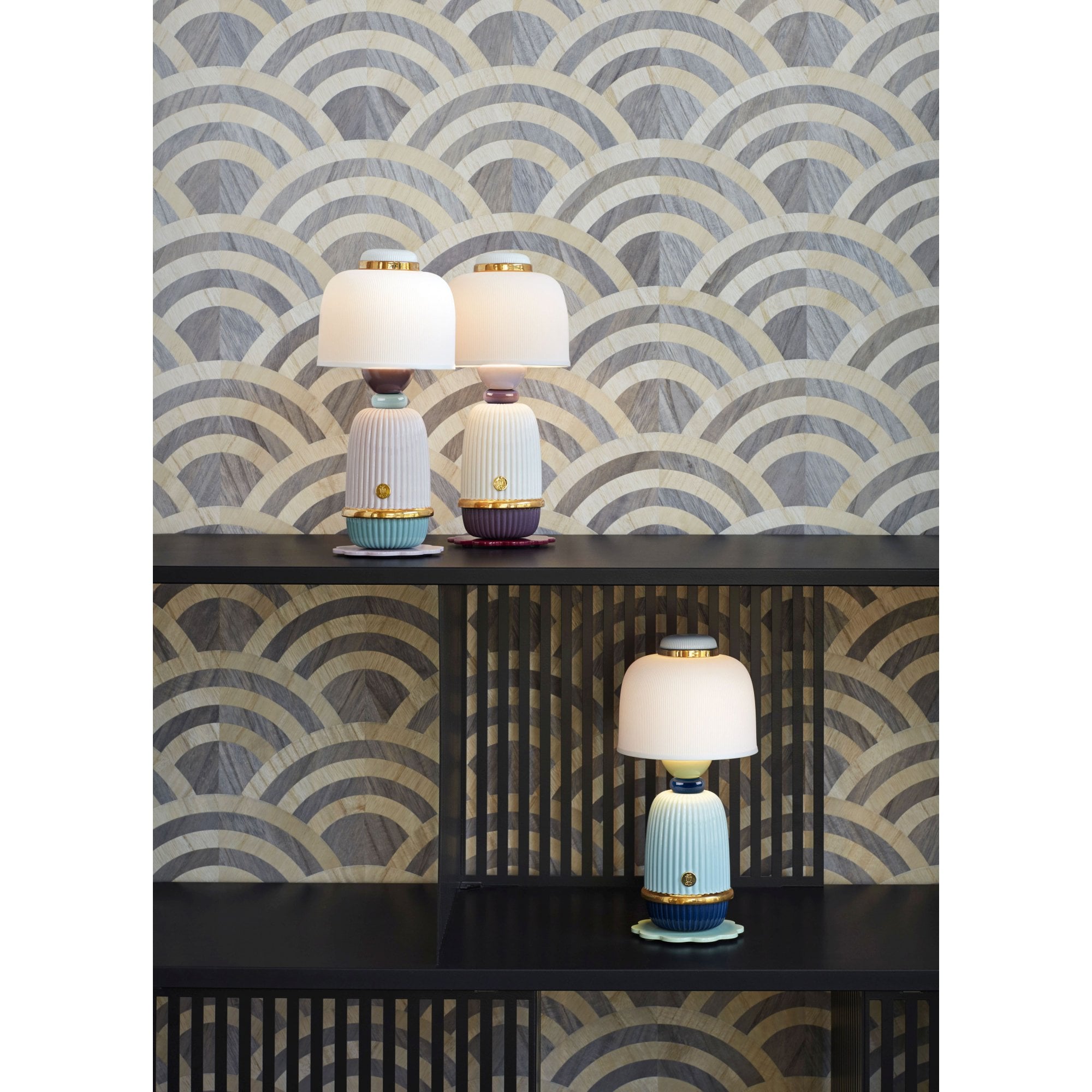 Lladro Kokeshi Table Lamp - Blue