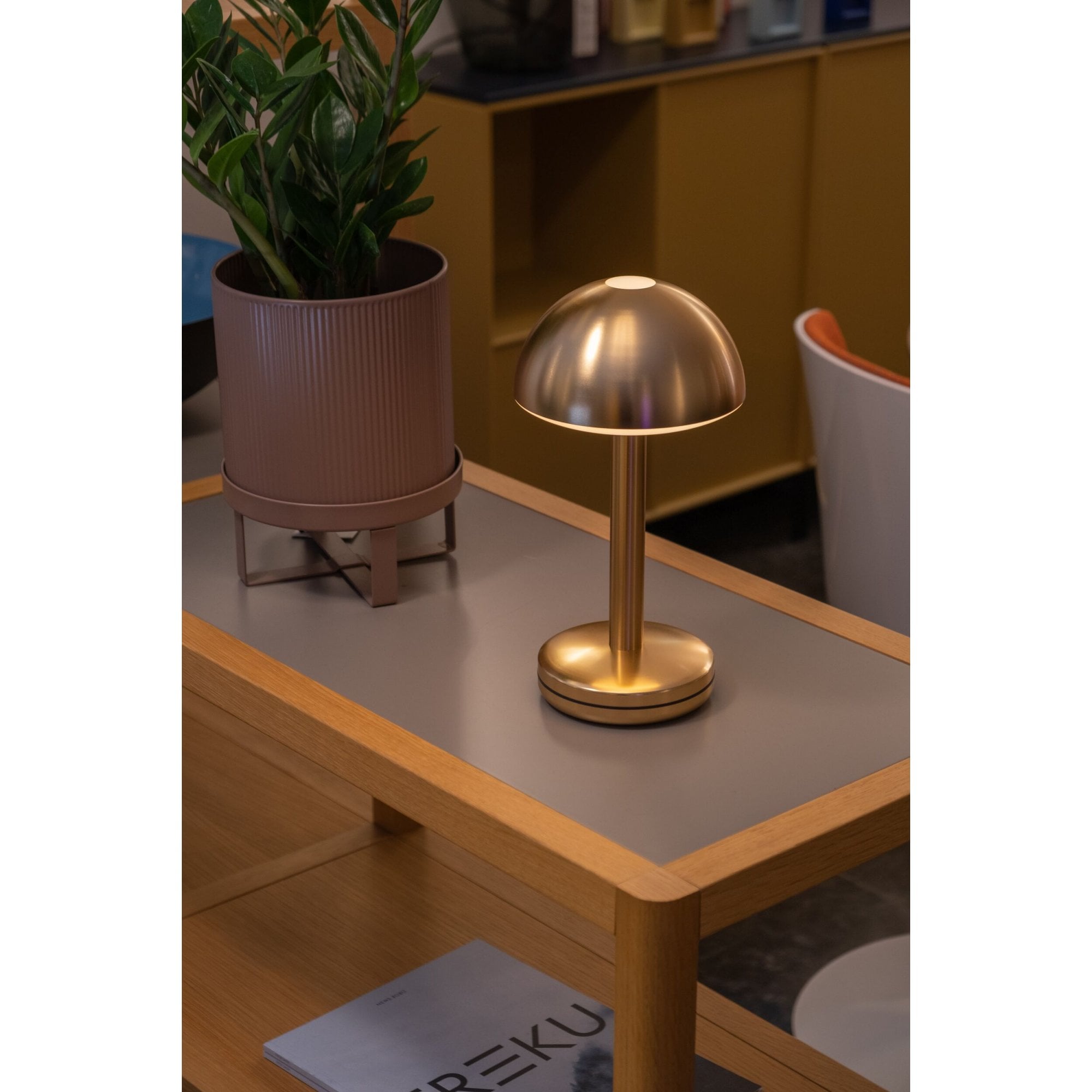 Humble Bug Table Light - Gold