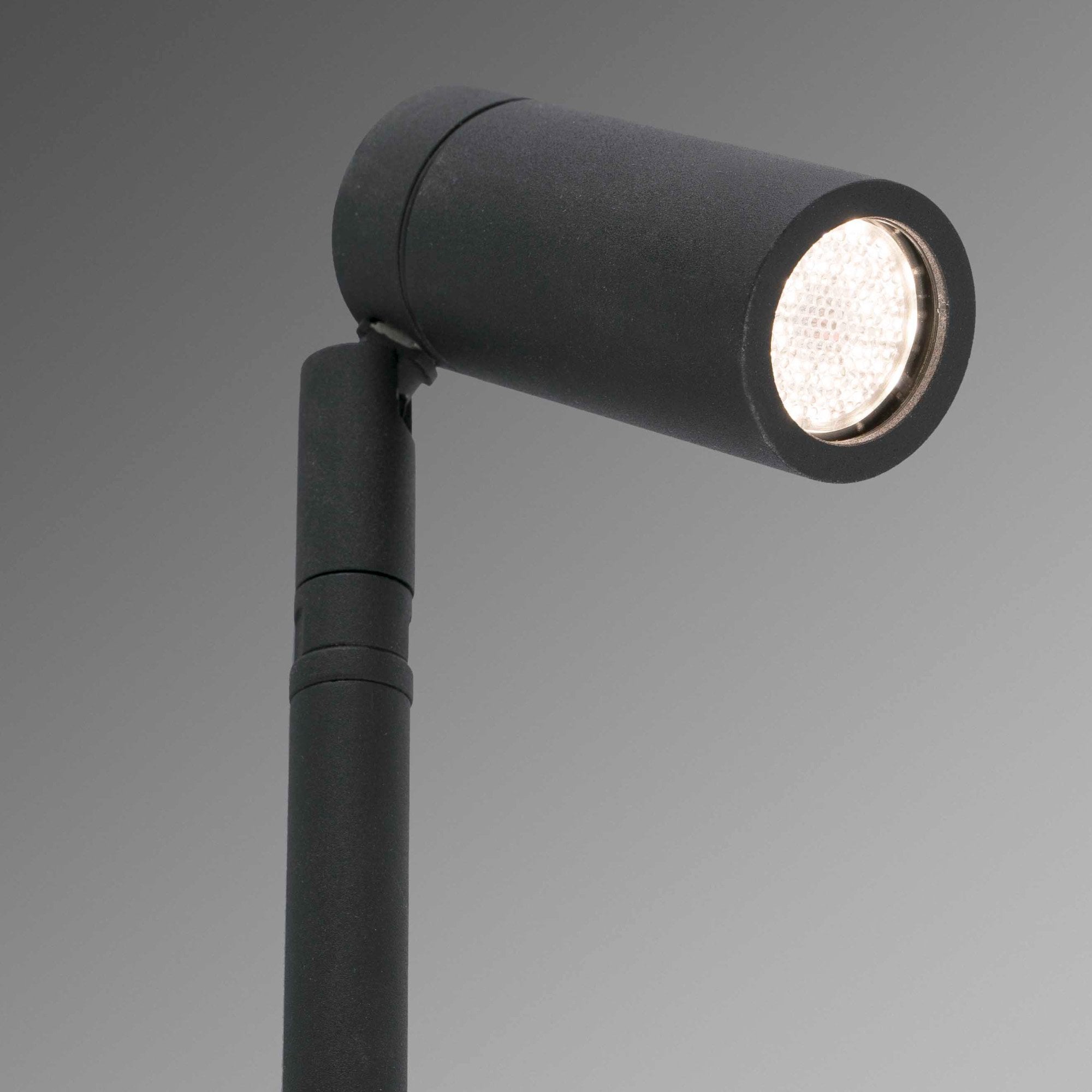 Faro Seth 600 Spike Lamp - Black