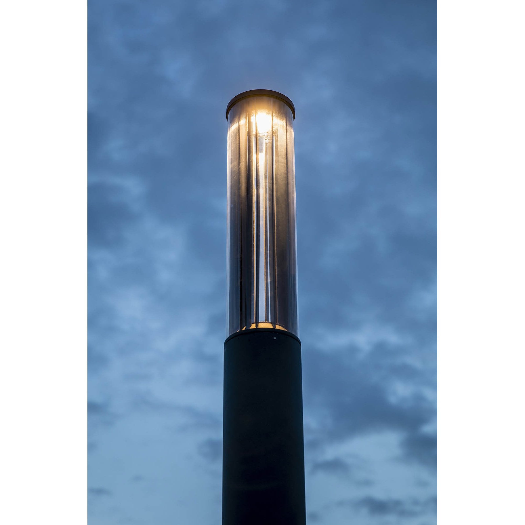 Faro Screen 3100 Pole Lamp - Dark Grey