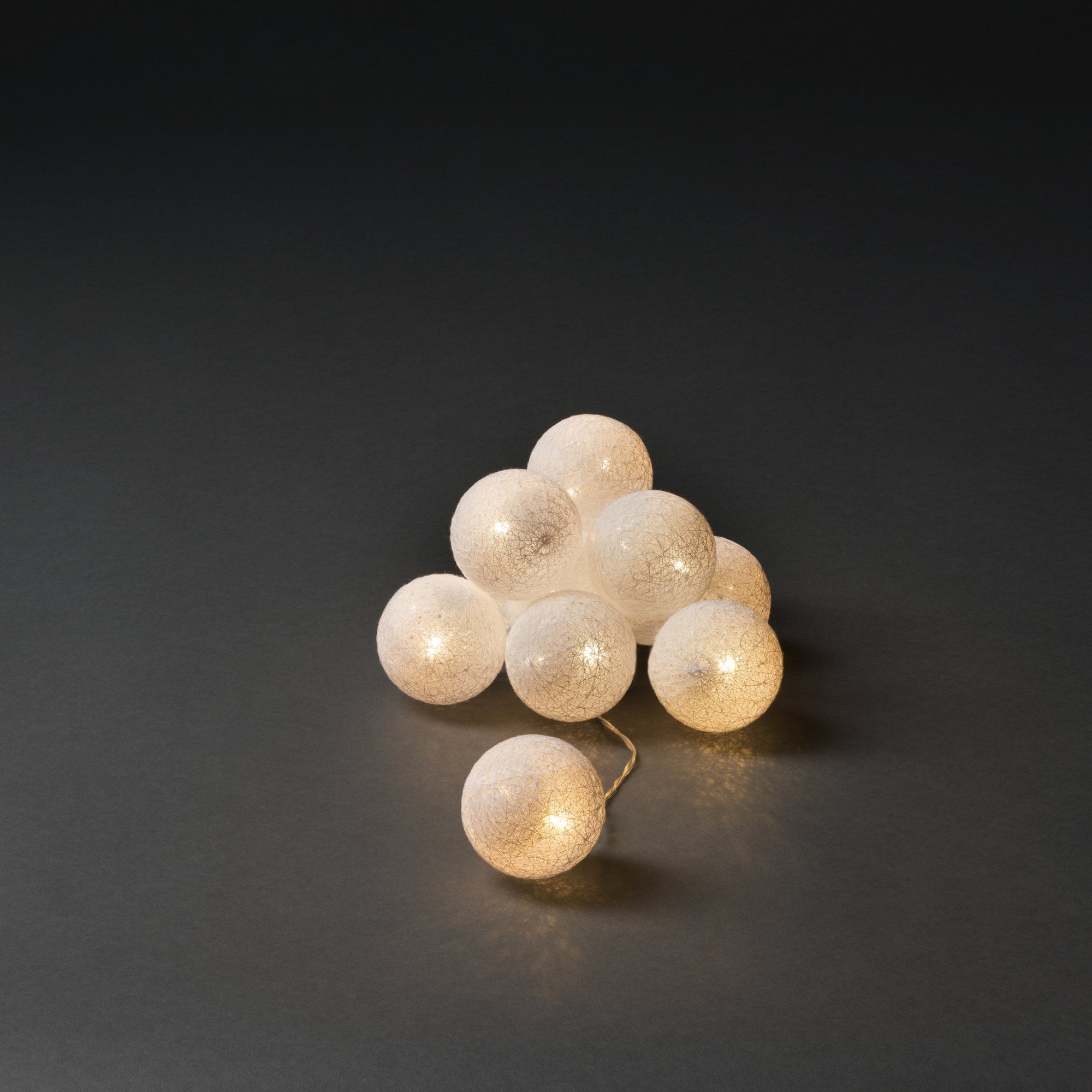 Konstsmide Festoon 1.8m Decorative Light Set - 10 LED Cotton Balls - White - Battery Operated