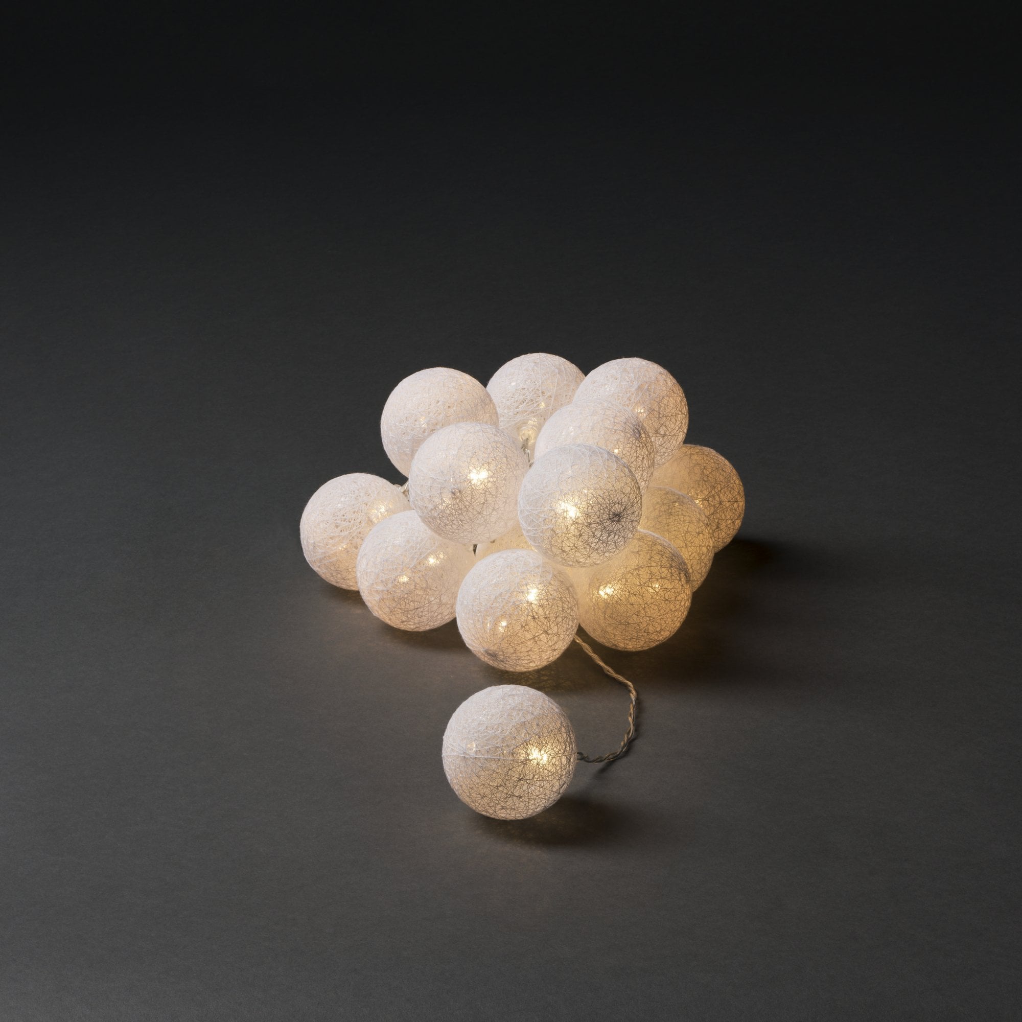 Konstsmide Festoon 3m Decorative Light Set - 16 LED Cotton Balls - White