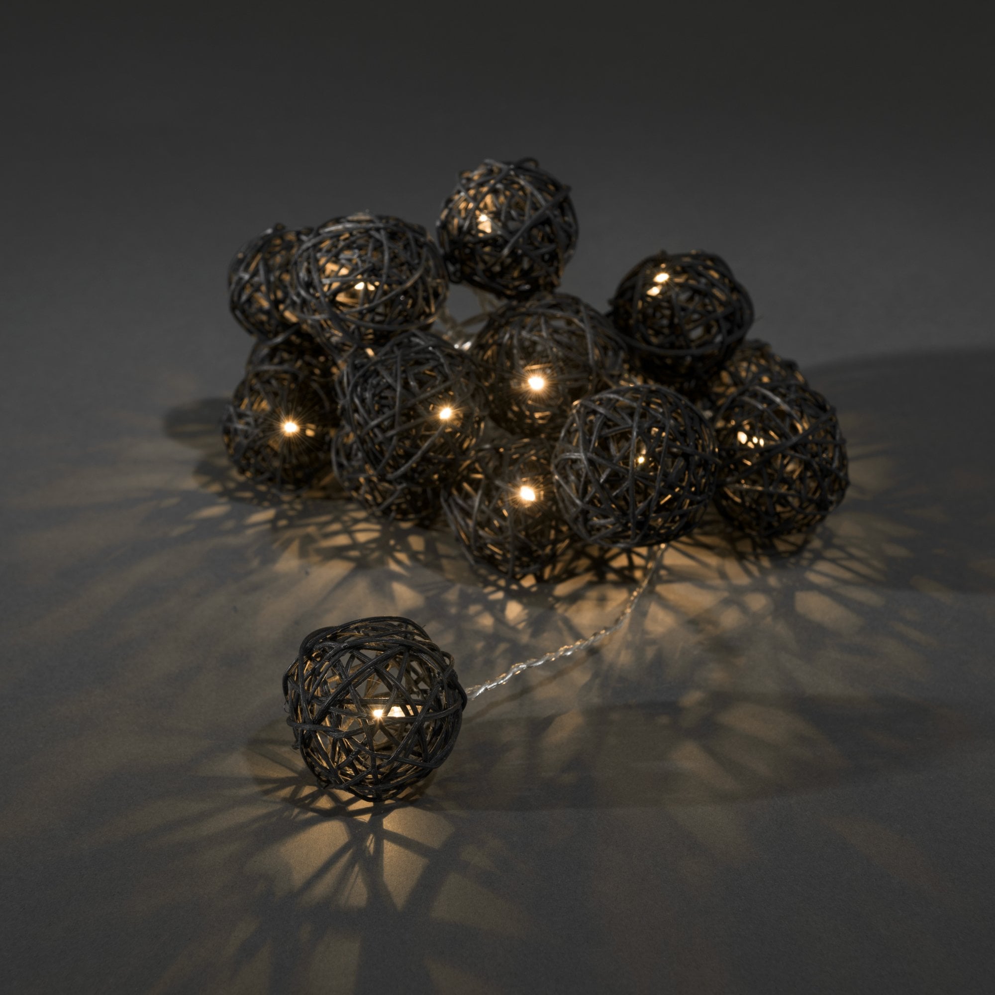 Konstsmide Festoon 3m Decorative Light Set - 16 LED Braided Balls - Black