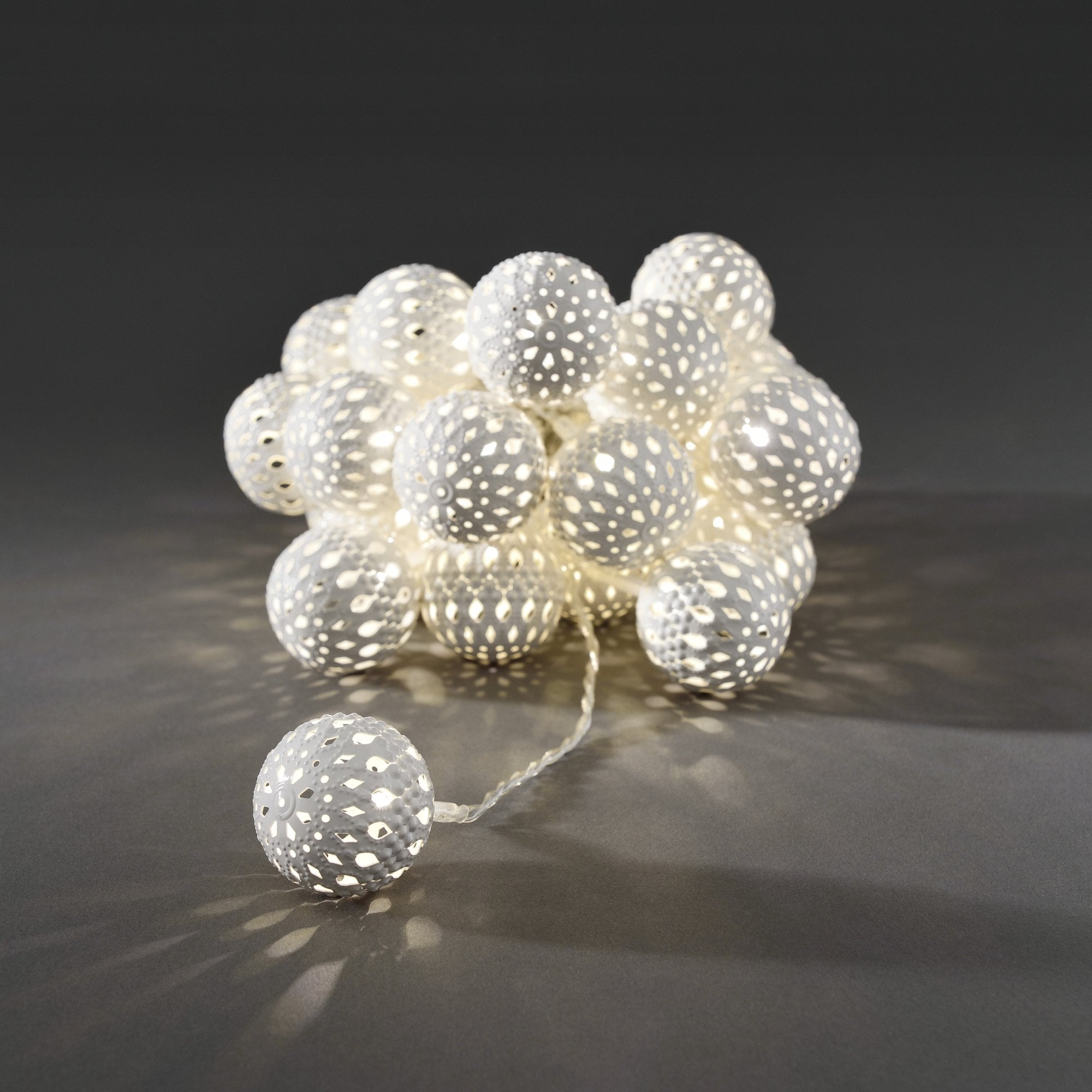 Konstsmide Festoon 3m Decorative Light Set - 24 LED Metal Balls - White