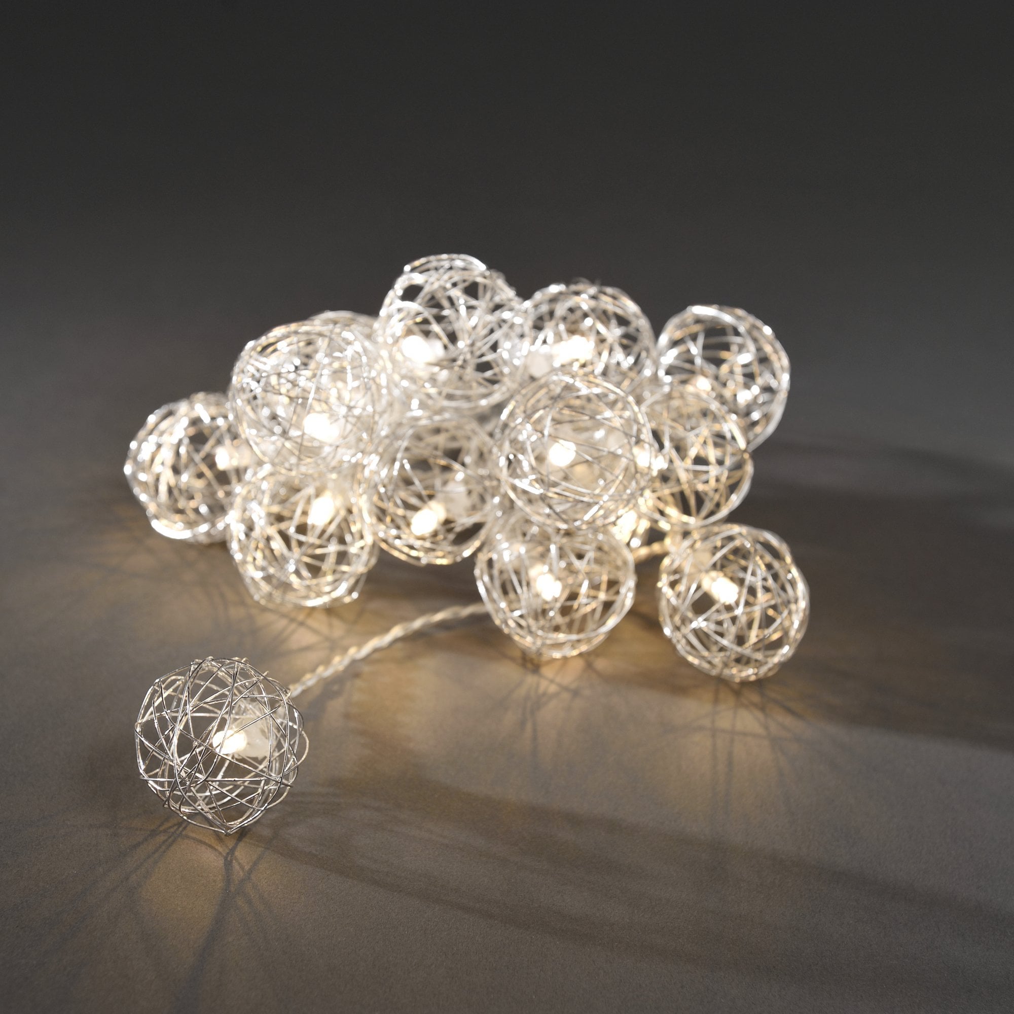 Konstsmide Festoon 2.25m Decorative Light Set - 16 LED Aluminium Braided Balls - Silver - Battery Operated