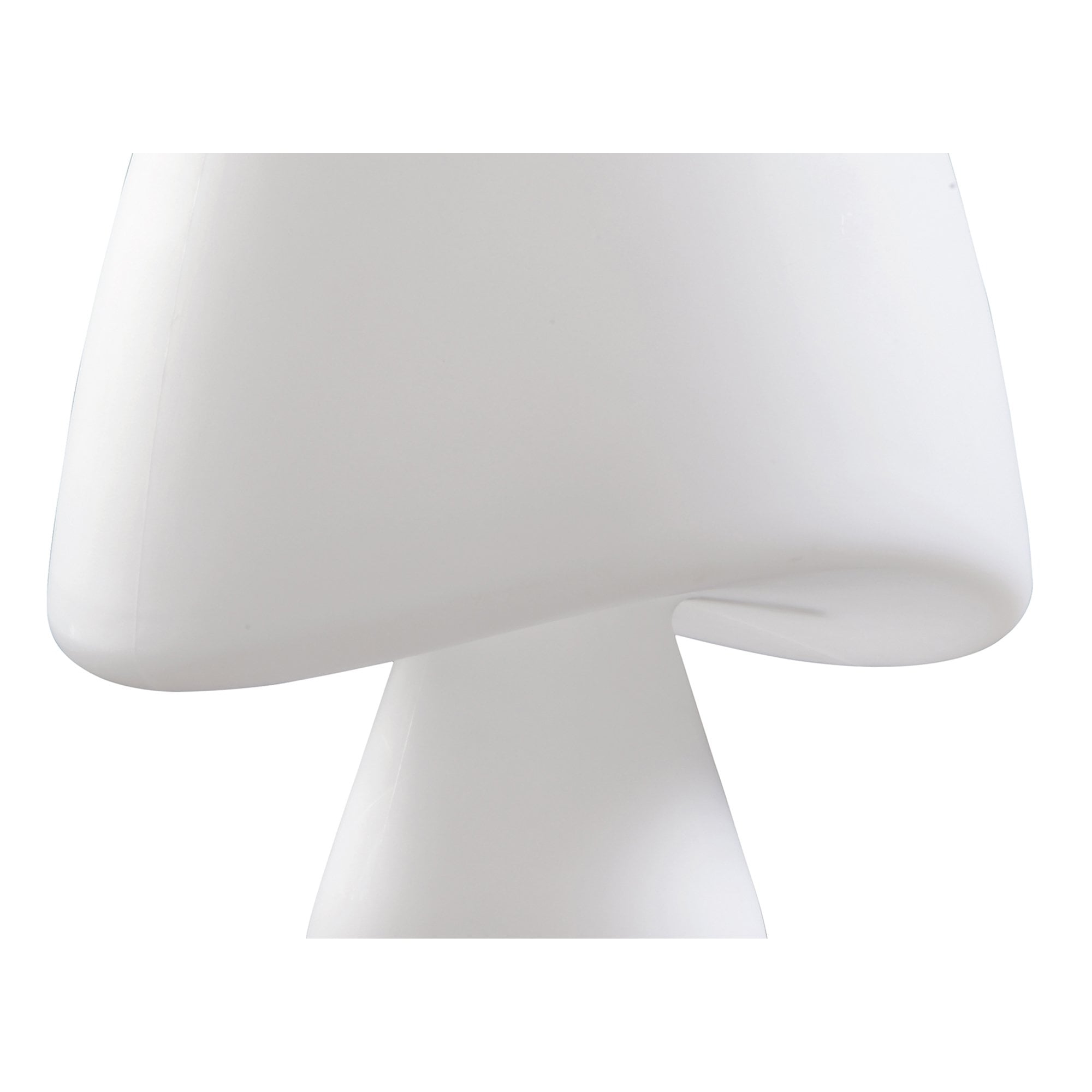 Mantra Cool 2 Light Table Lamp Outdoor White IP65