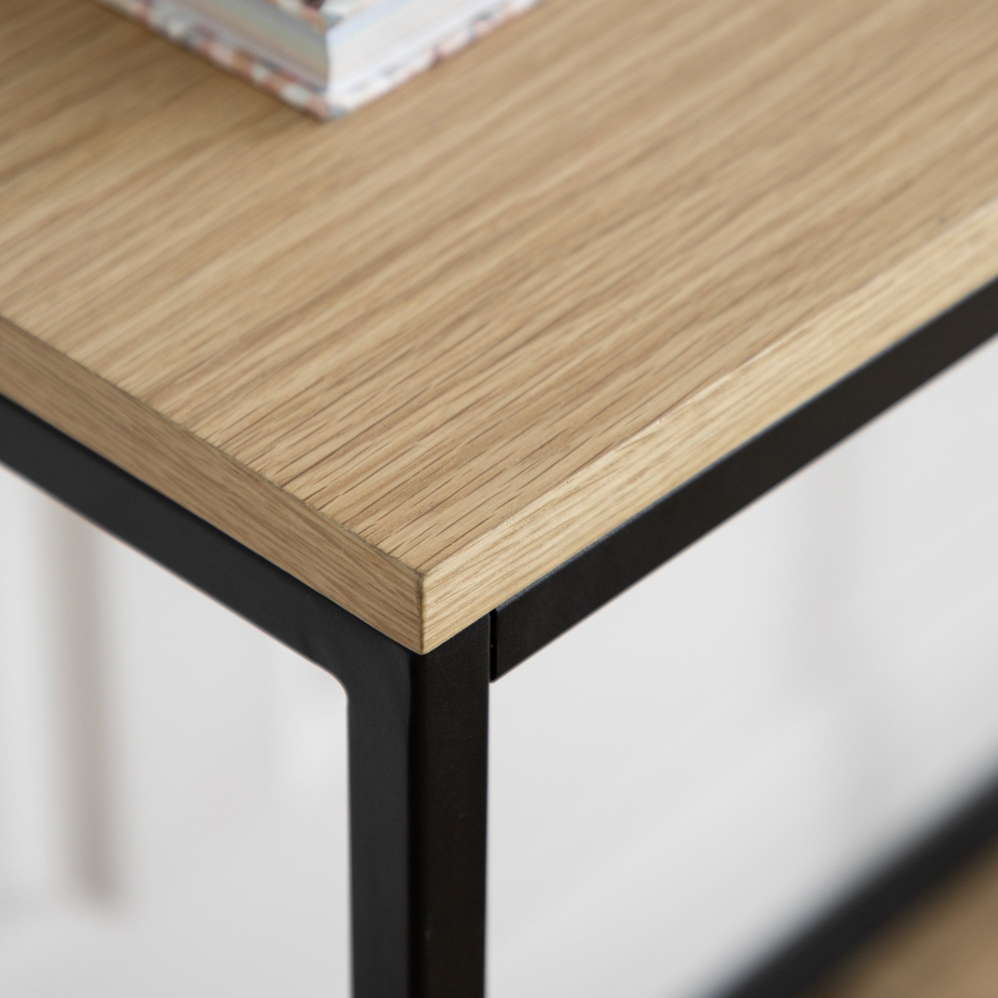 Mura Hay Console Table - Natural Oak Veneer With Matt Black