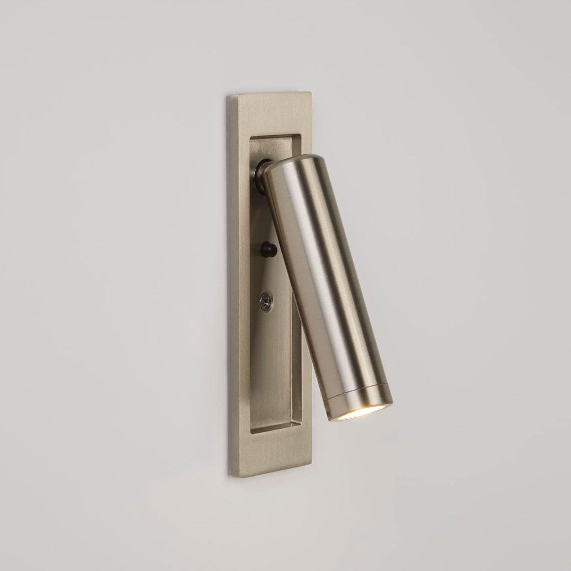 Context Vickers Recessed LED Reading Light - Satin Nickel