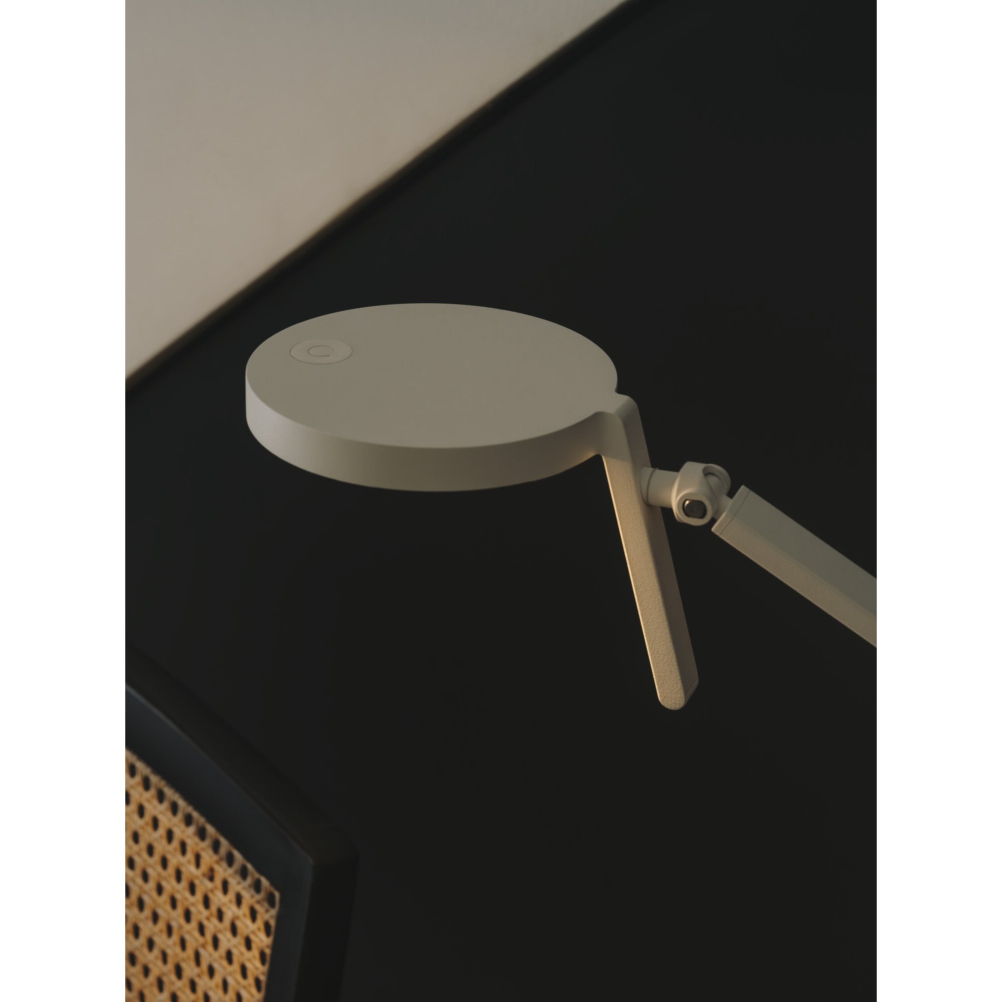 LedsC4 Maca Table Lamp - Textured White