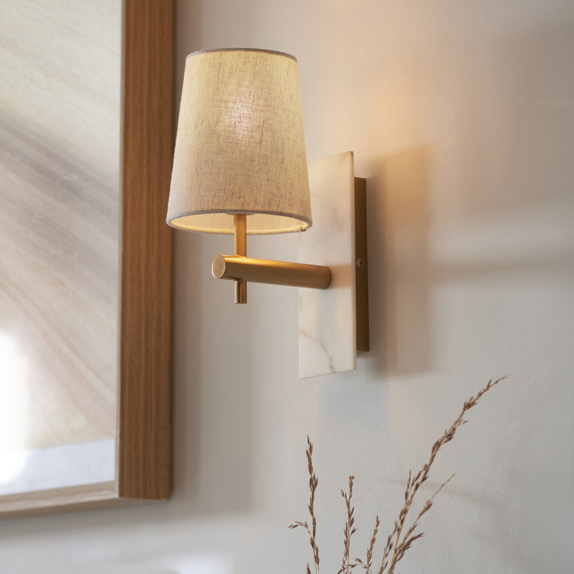 Utopia Spire Single White Marble Wall Light - Vintage Brass & Natural Tapered Shade