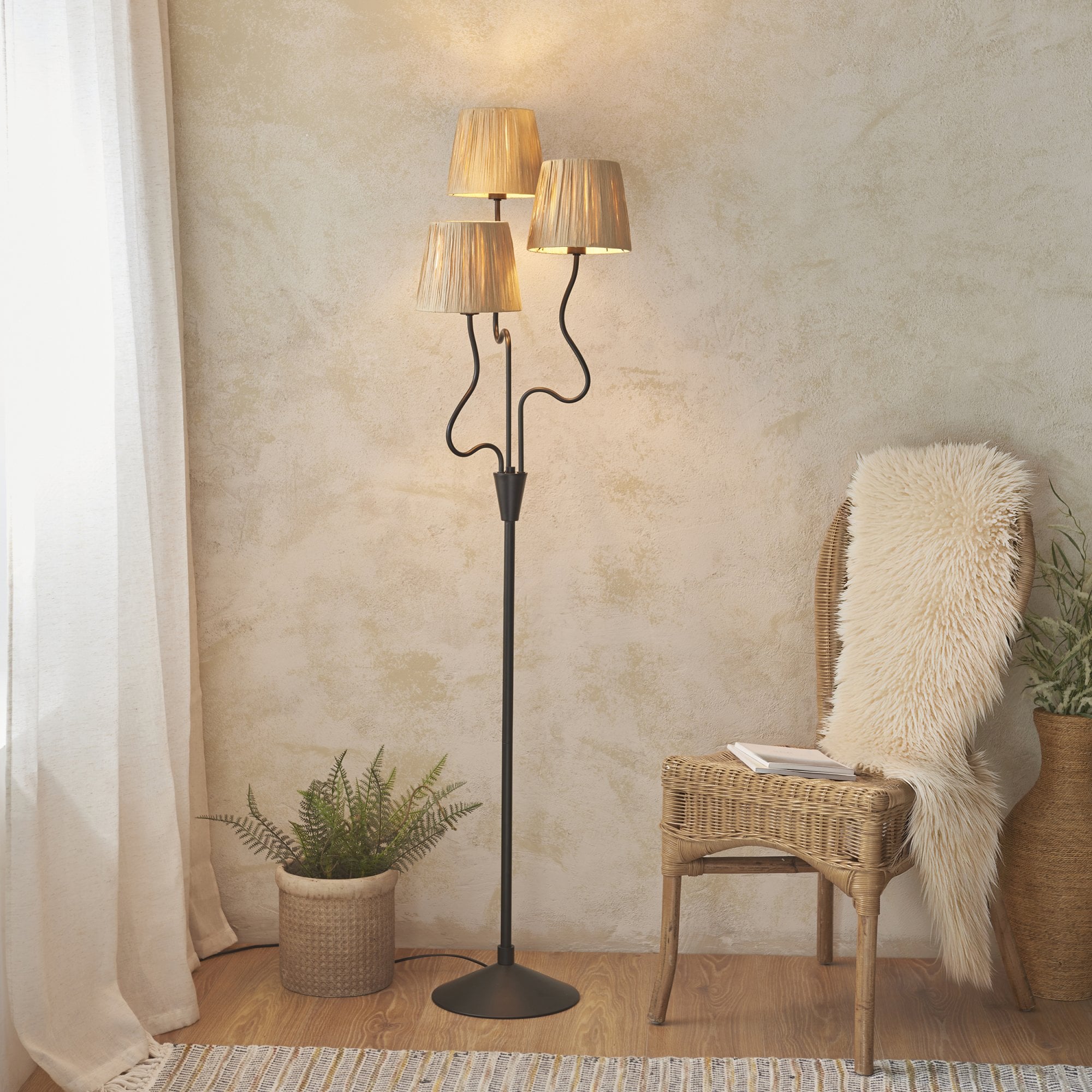 Endon Wriggle 3 Light Floor - Matt Black & Natural Raffia