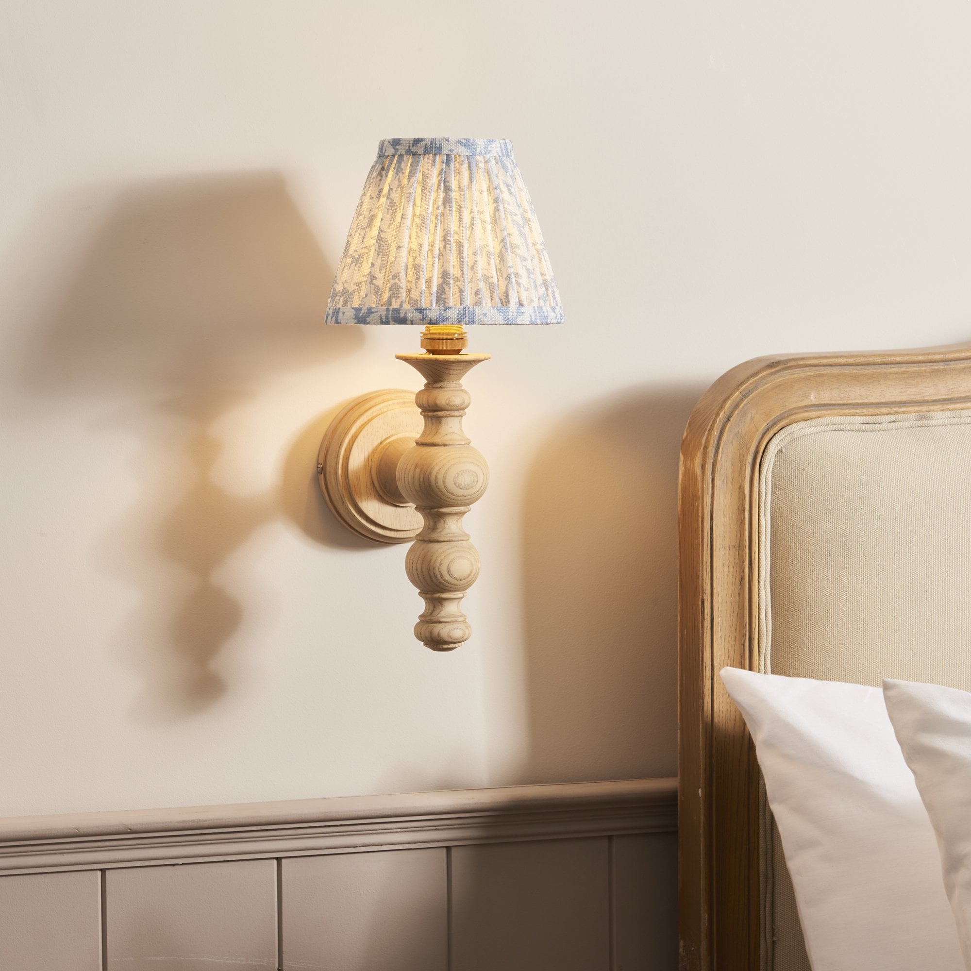 Endon Bibury Wall Light & Leaf 16cm Shell Bay Blue Shade
