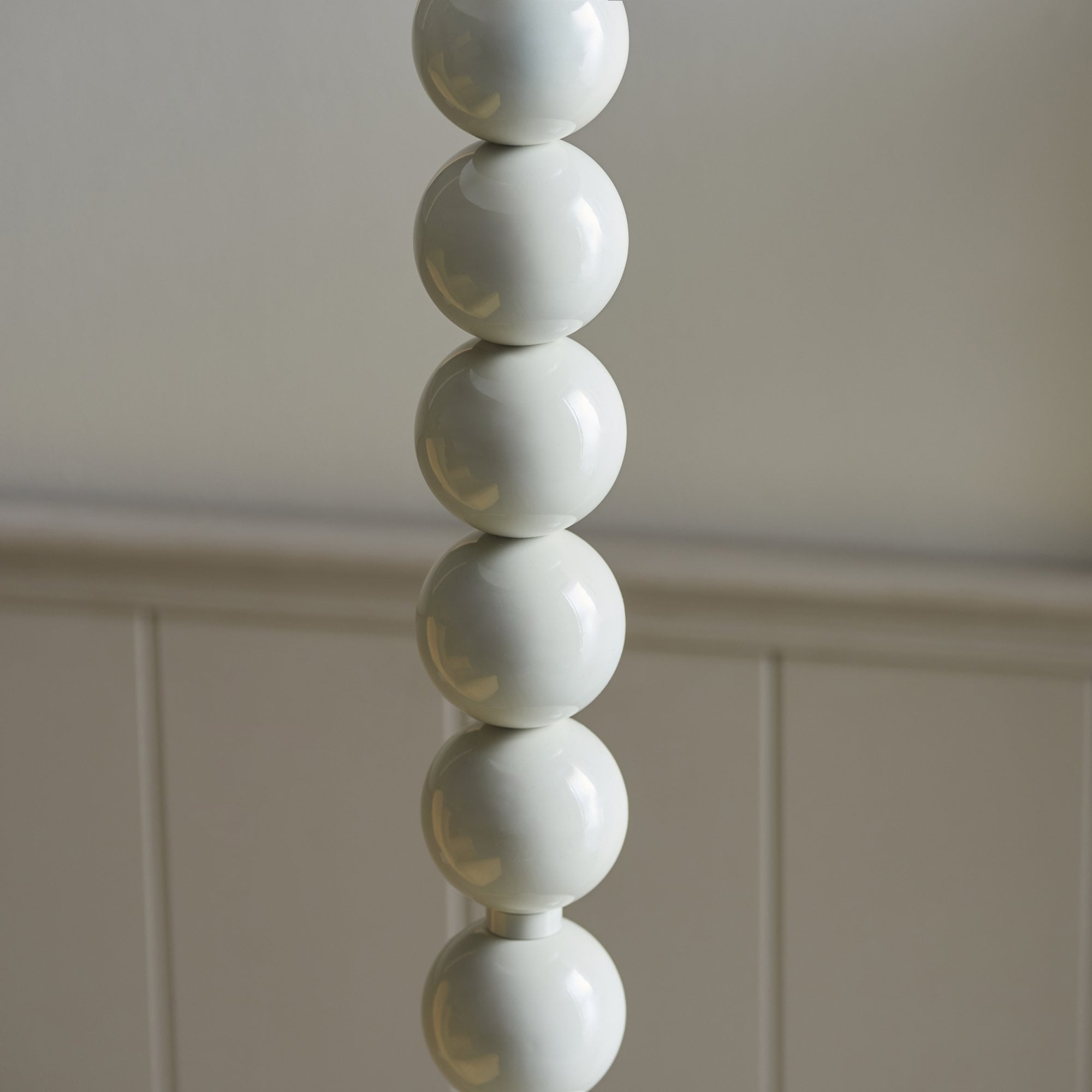 Endon Higgledy Gloss Almond White Floor Lamp & Zigzag 40cm Apricot Orange Shade