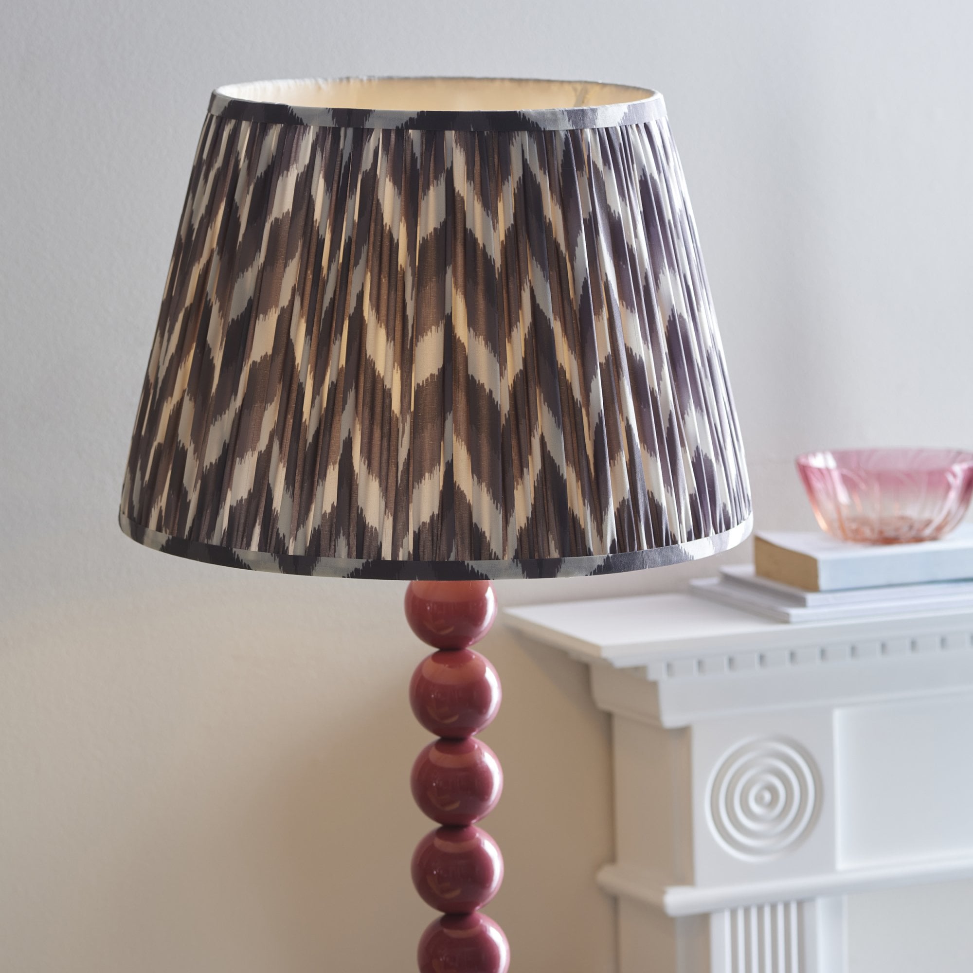 Endon Higgledy Gloss Pink Clay Floor Lamp & Zigzag 40cm Pearl Grey Shade