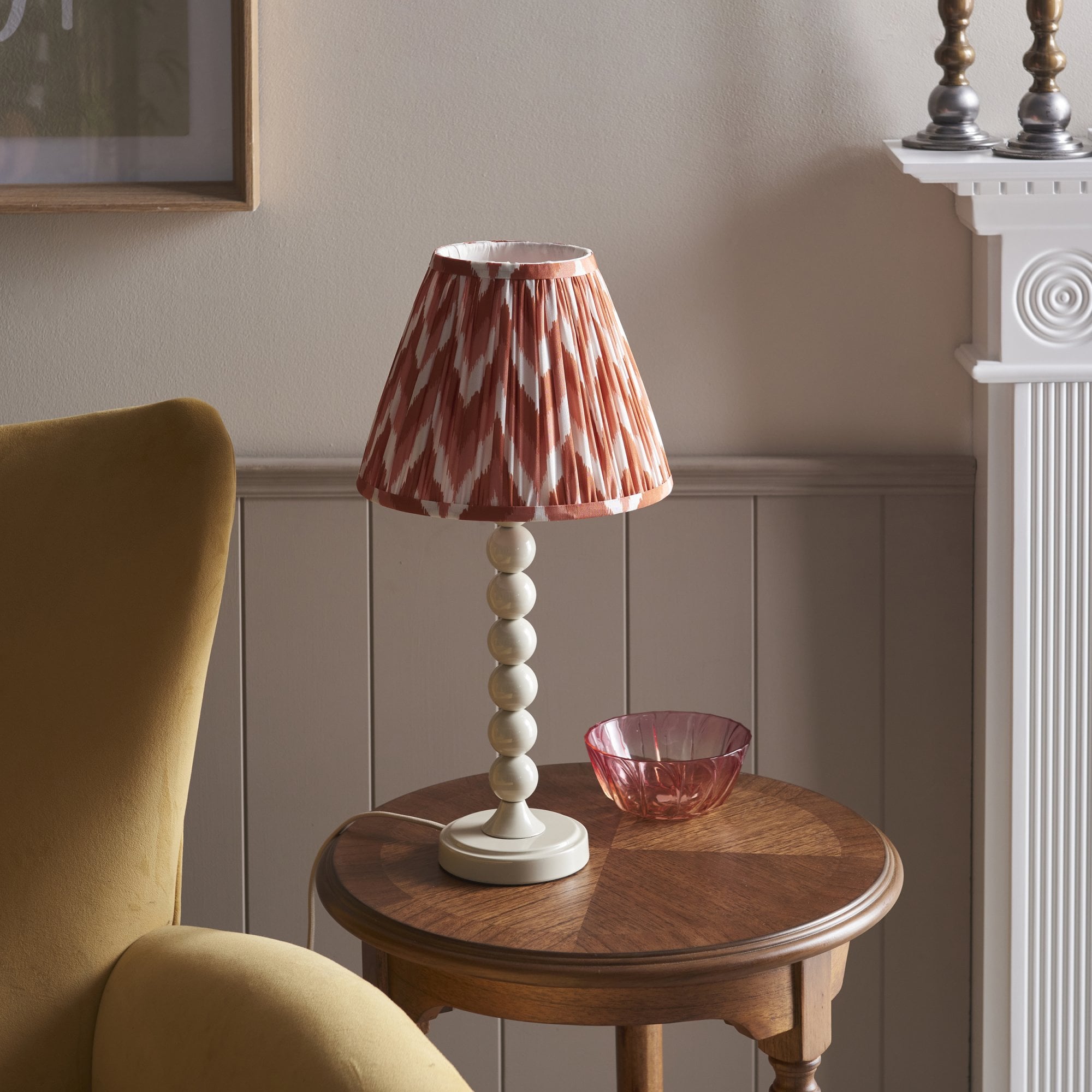 Endon Higgledy Gloss Almond White Table Lamp & Zigzag 25cm Apricot Orange Shade