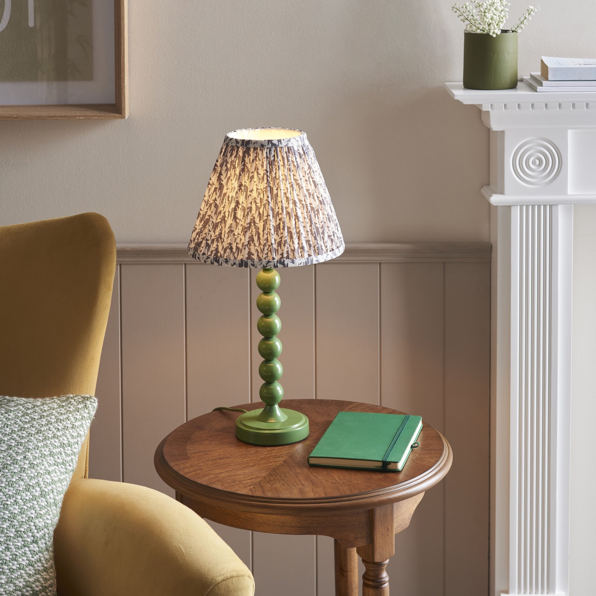 Endon Higgledy Gloss Cotswold Green Table Lamp & Leaf 25cm Pearl Grey Shade