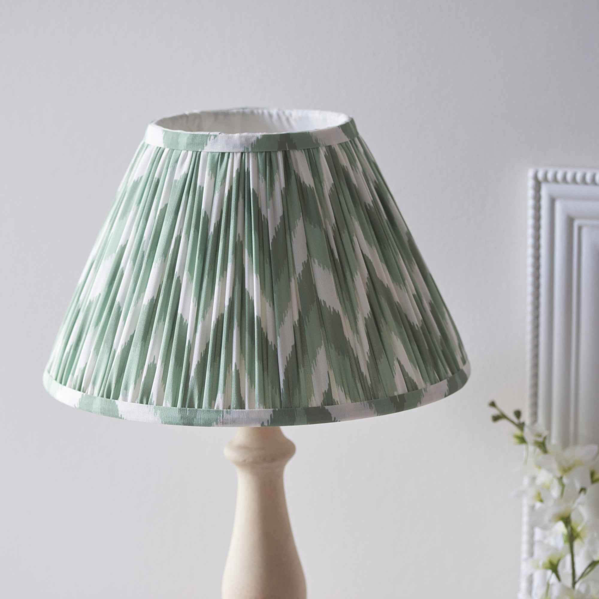 Endon Hidcote Table Lamp & Zigzag 30cm Cotswold Green Shade