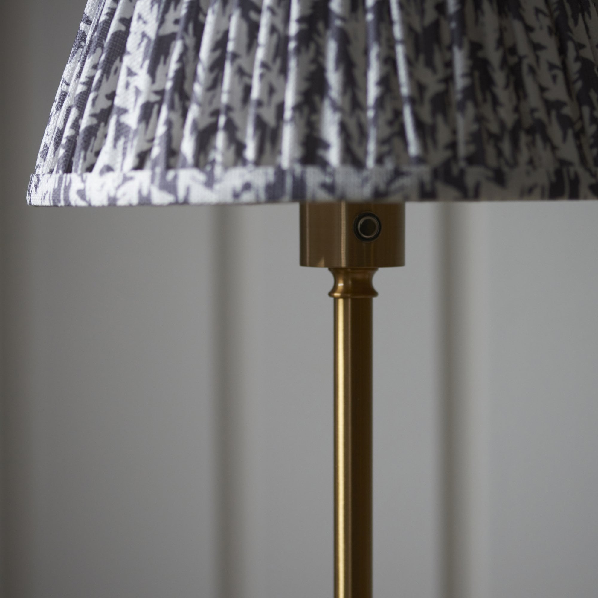 Endon Burley Rechargeable Table Lamp & Leaf 25cm Pearl Grey Shade