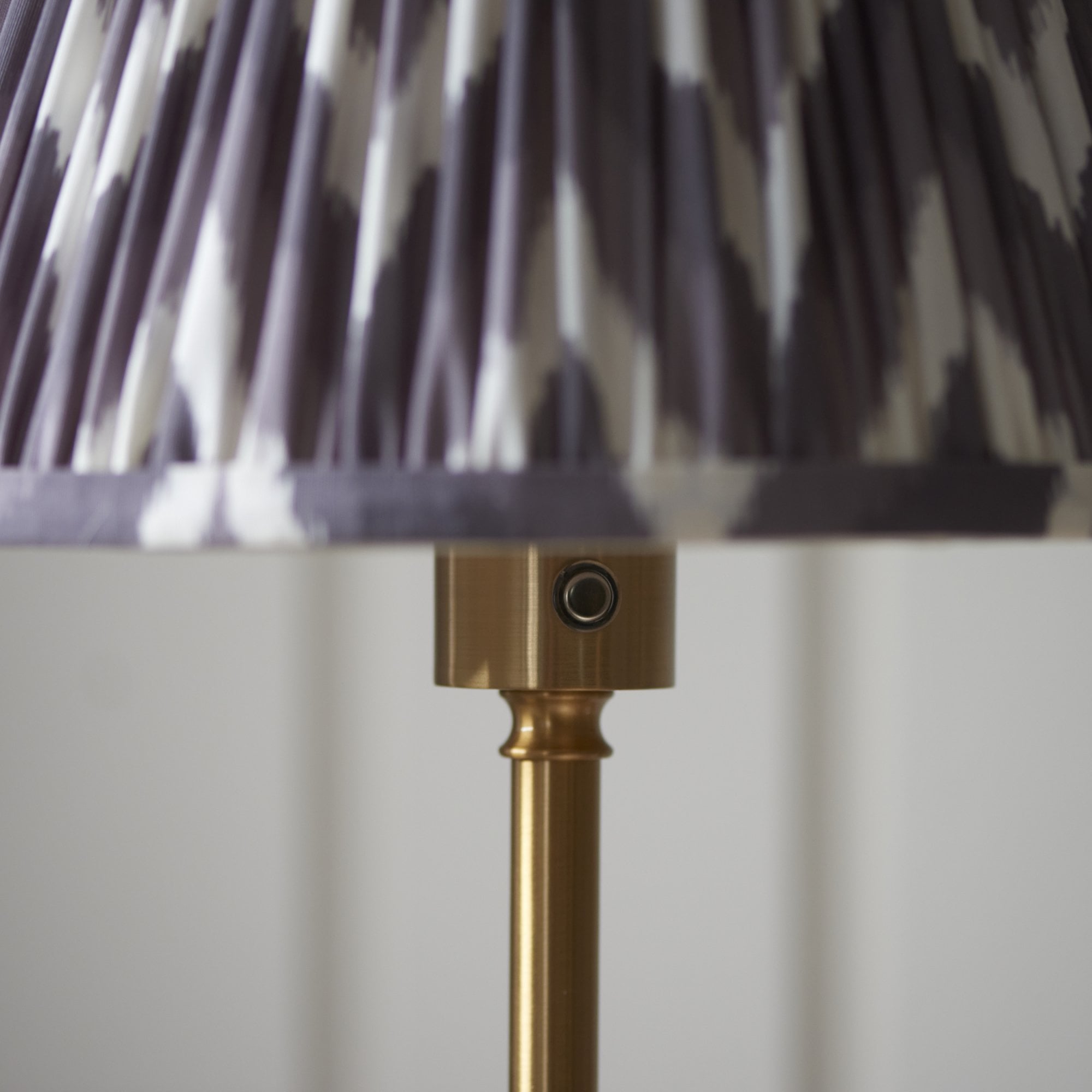 Endon Burley Rechargeable Table Lamp & Zigzag 25cm Pearl Grey Shade