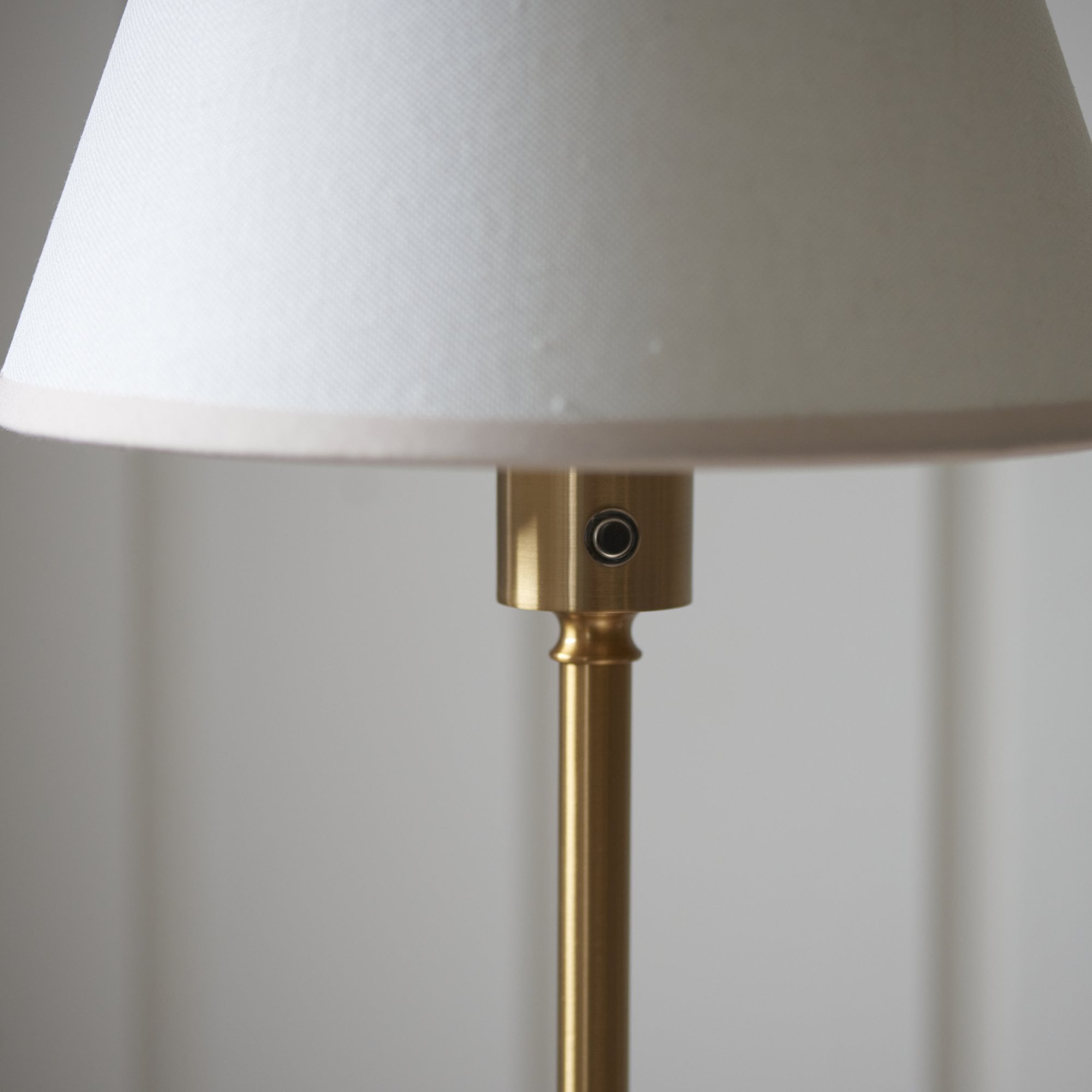 Endon Burley Rechargeable Table Lamp & Ivy 25cm Vintage White Shade