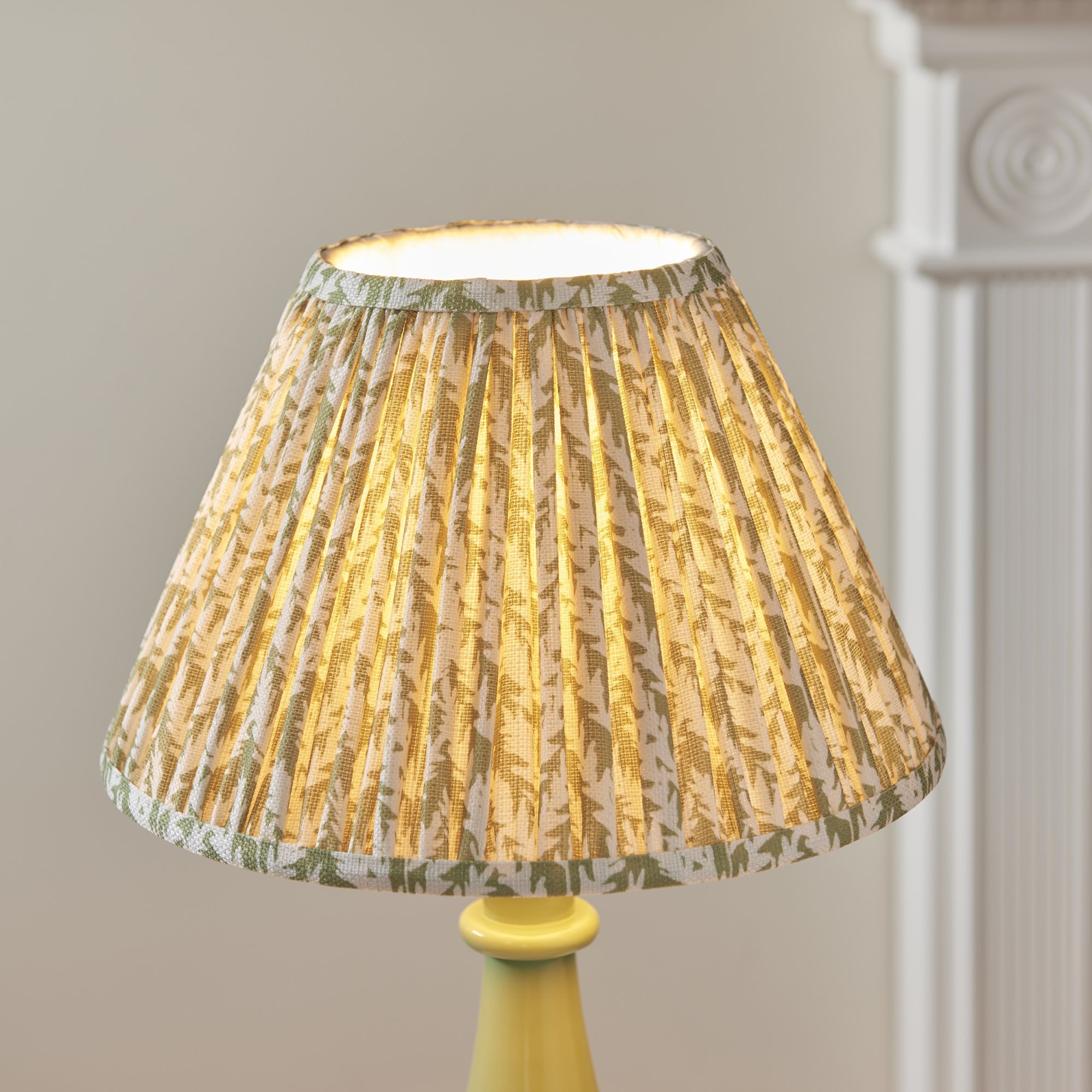 Endon Myrtle Gloss Cotswold Green Table Lamp & Leaf 30cm Herb Garden Green Shade